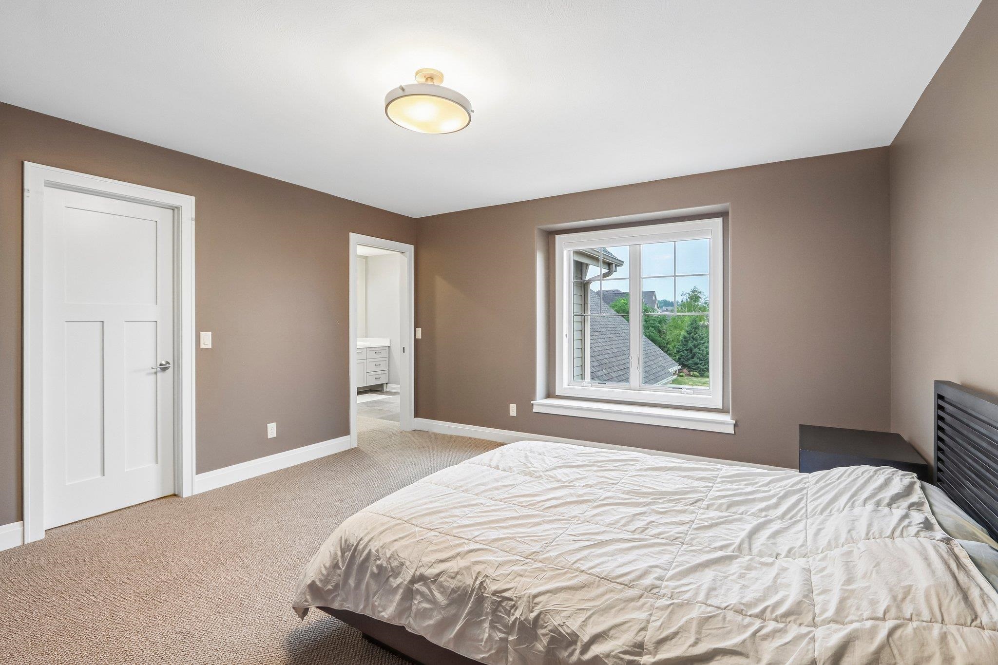 9913 Shadow Ridge Trail