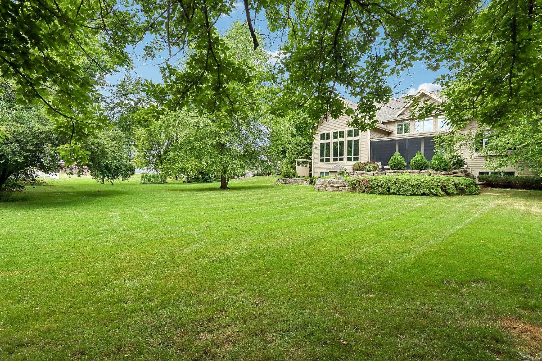 9913 Shadow Ridge Trail