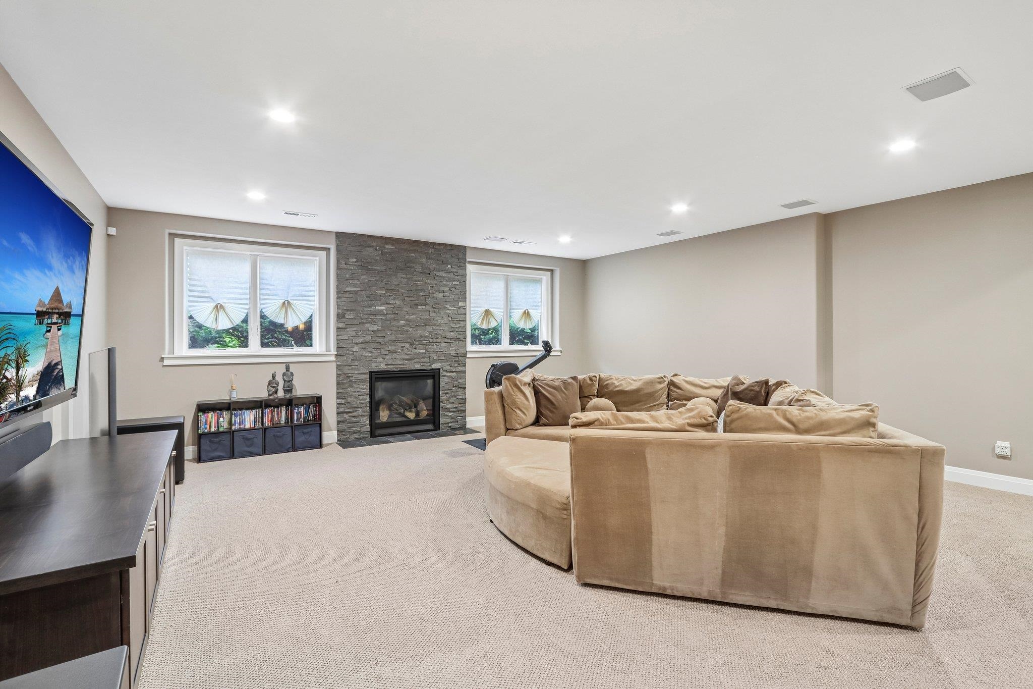 9913 Shadow Ridge Trail