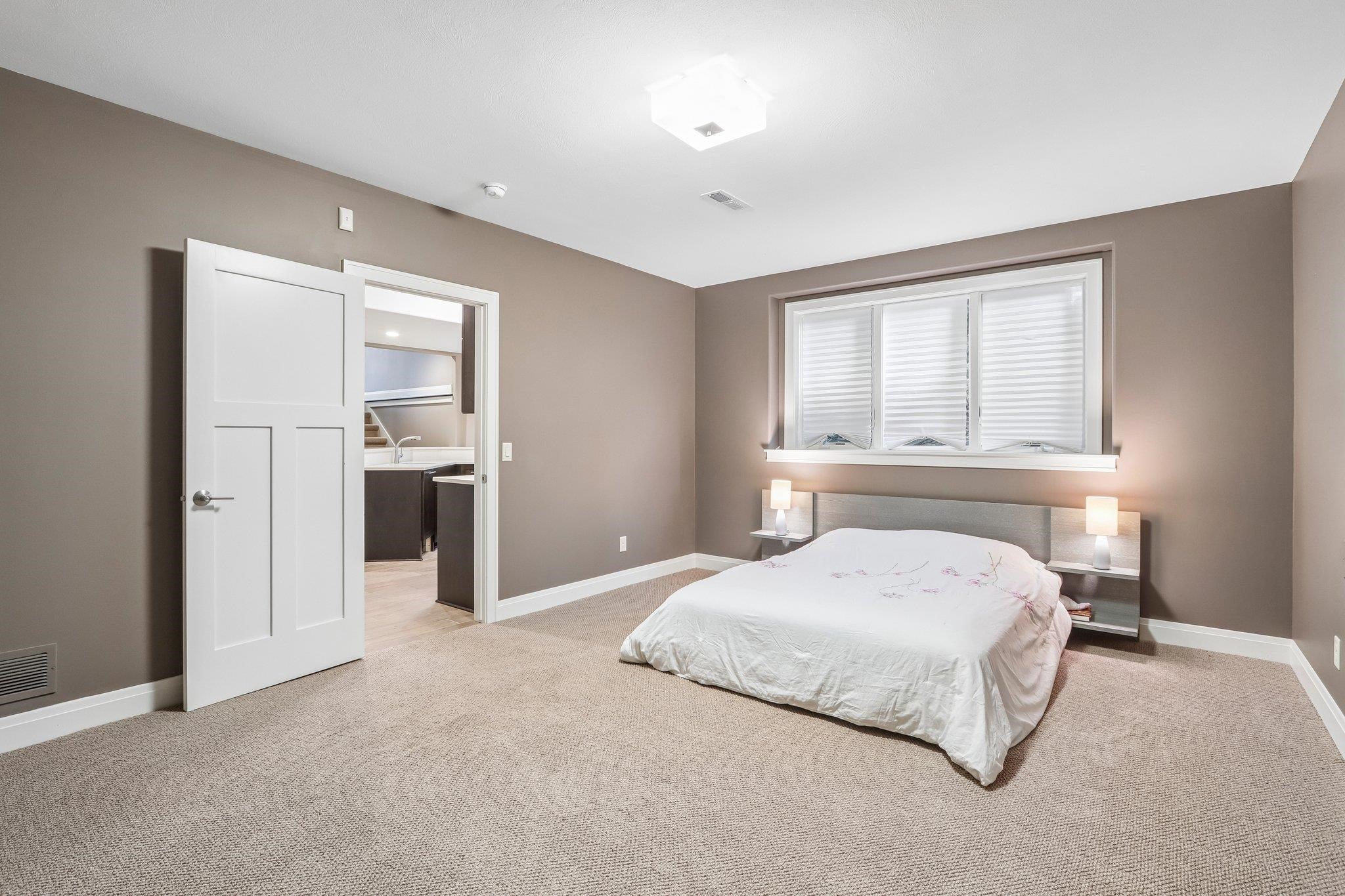 9913 Shadow Ridge Trail