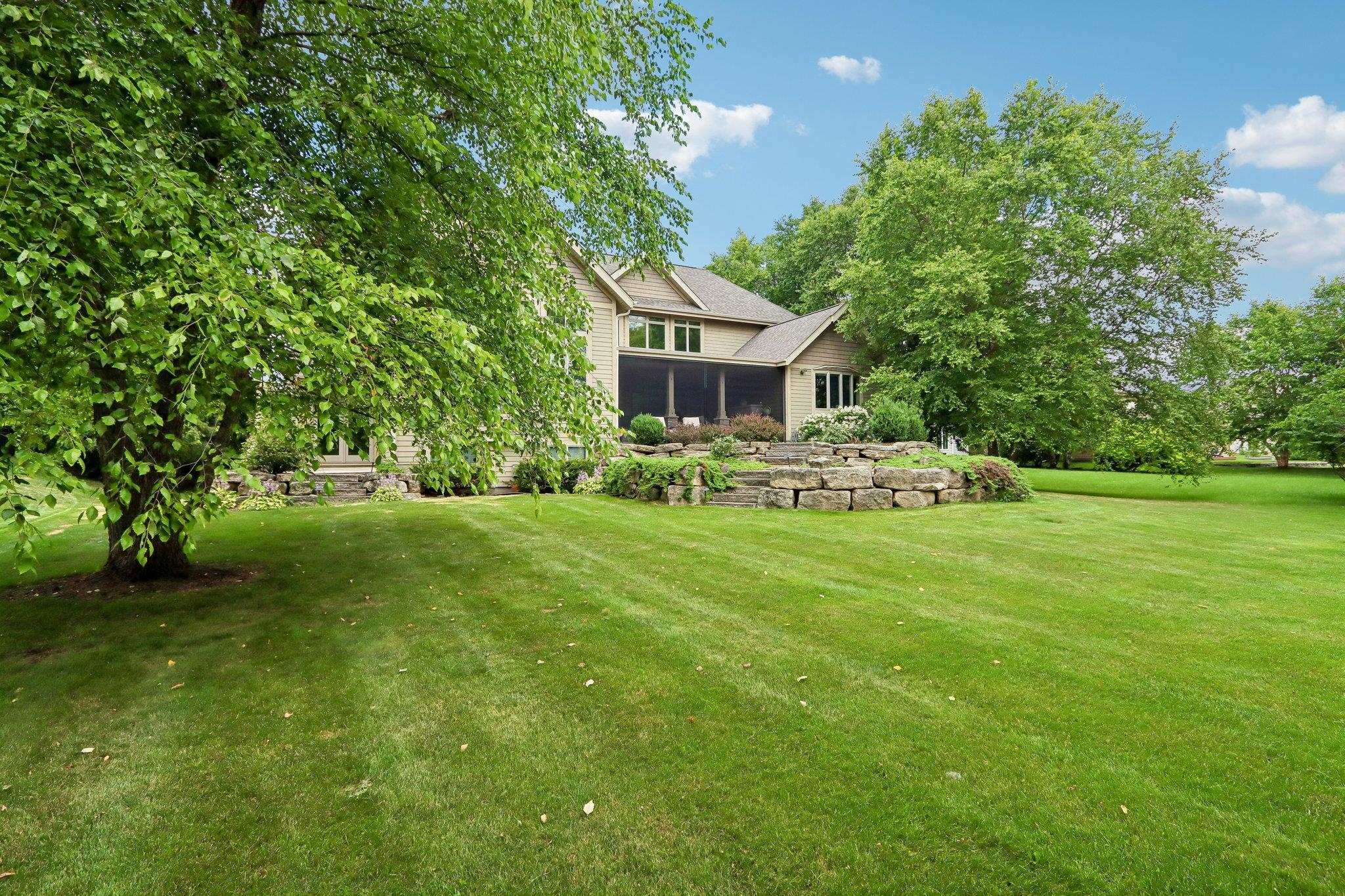 9913 Shadow Ridge Trail
