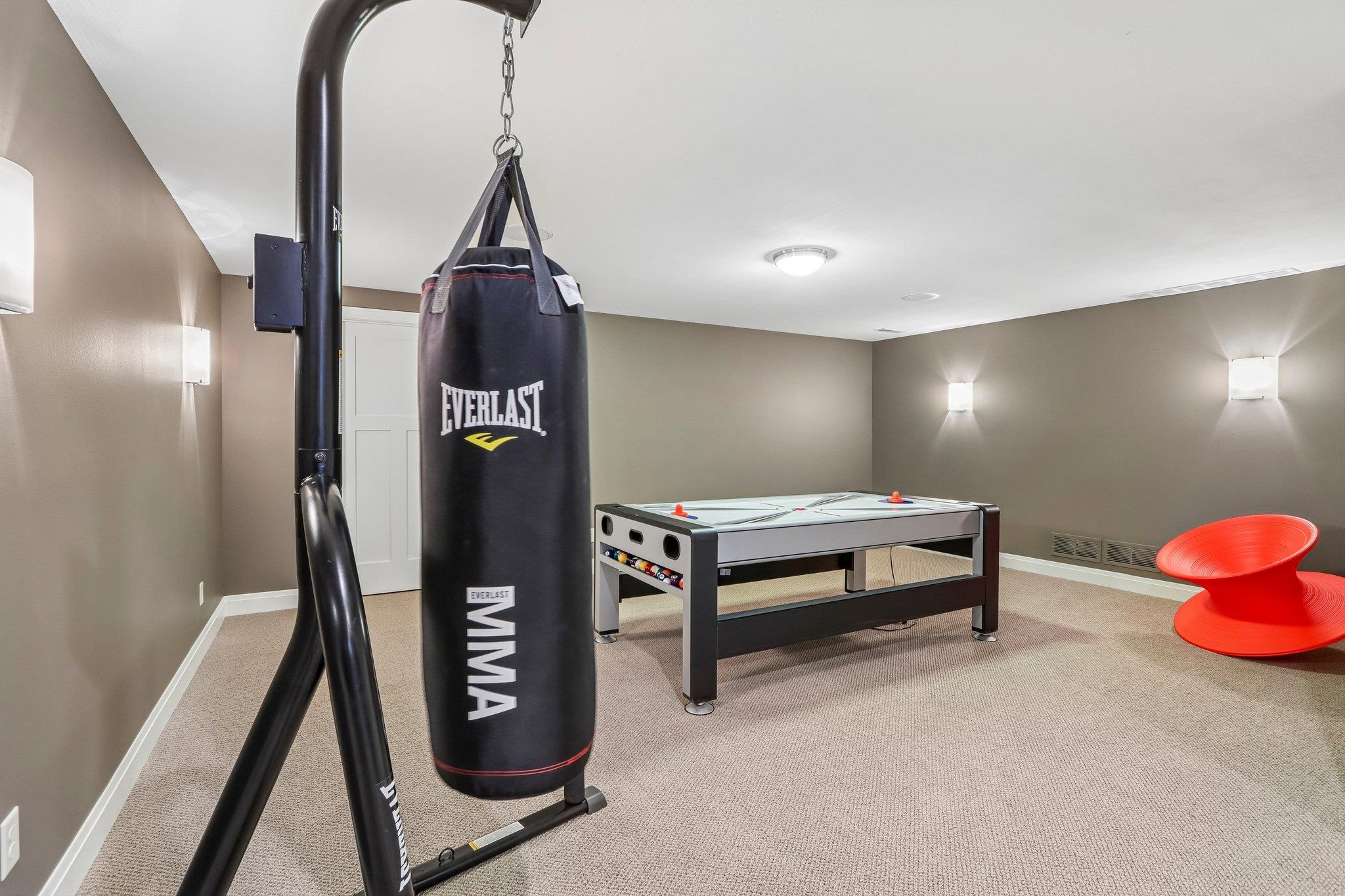 9913 Shadow Ridge Trail