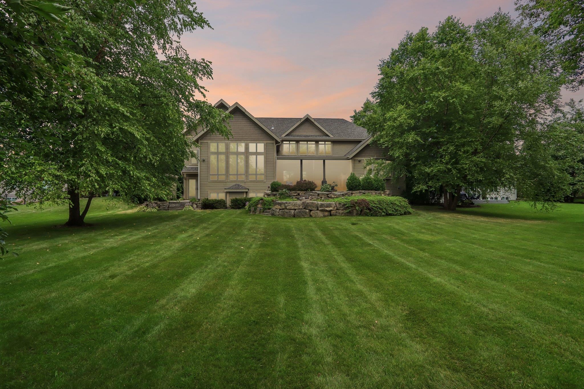 9913 Shadow Ridge Trail