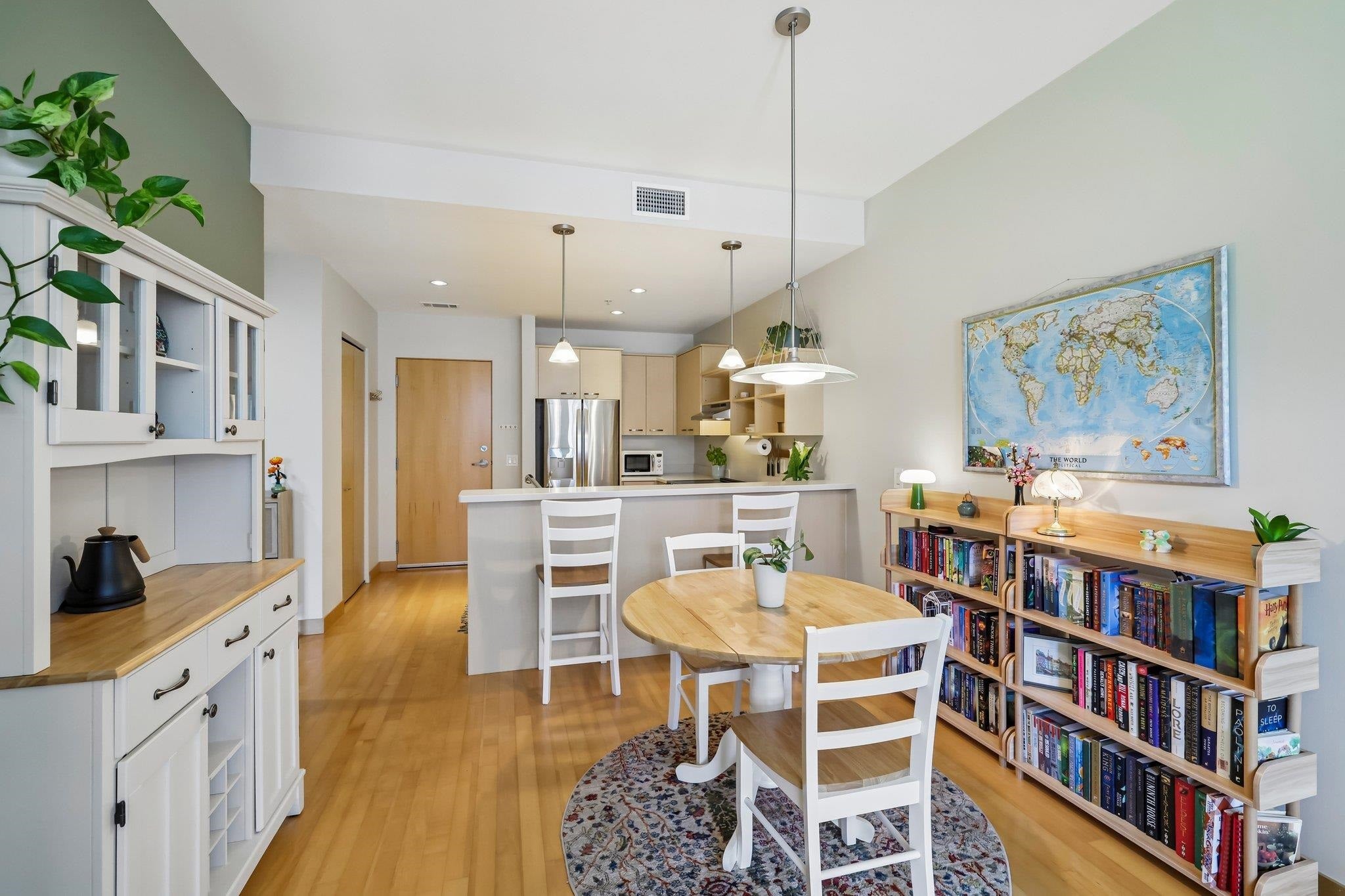 309 W Washington Avenue 613