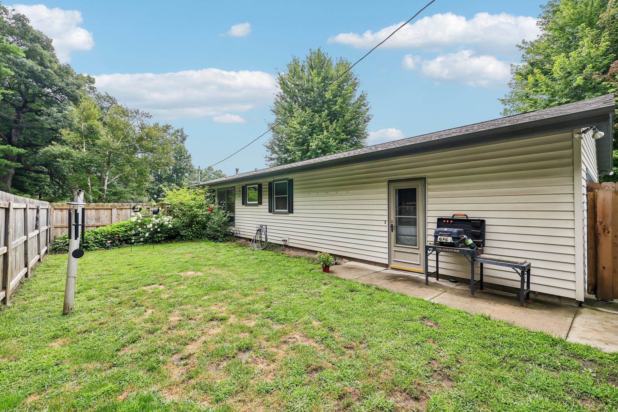 22985 County Hwy AA