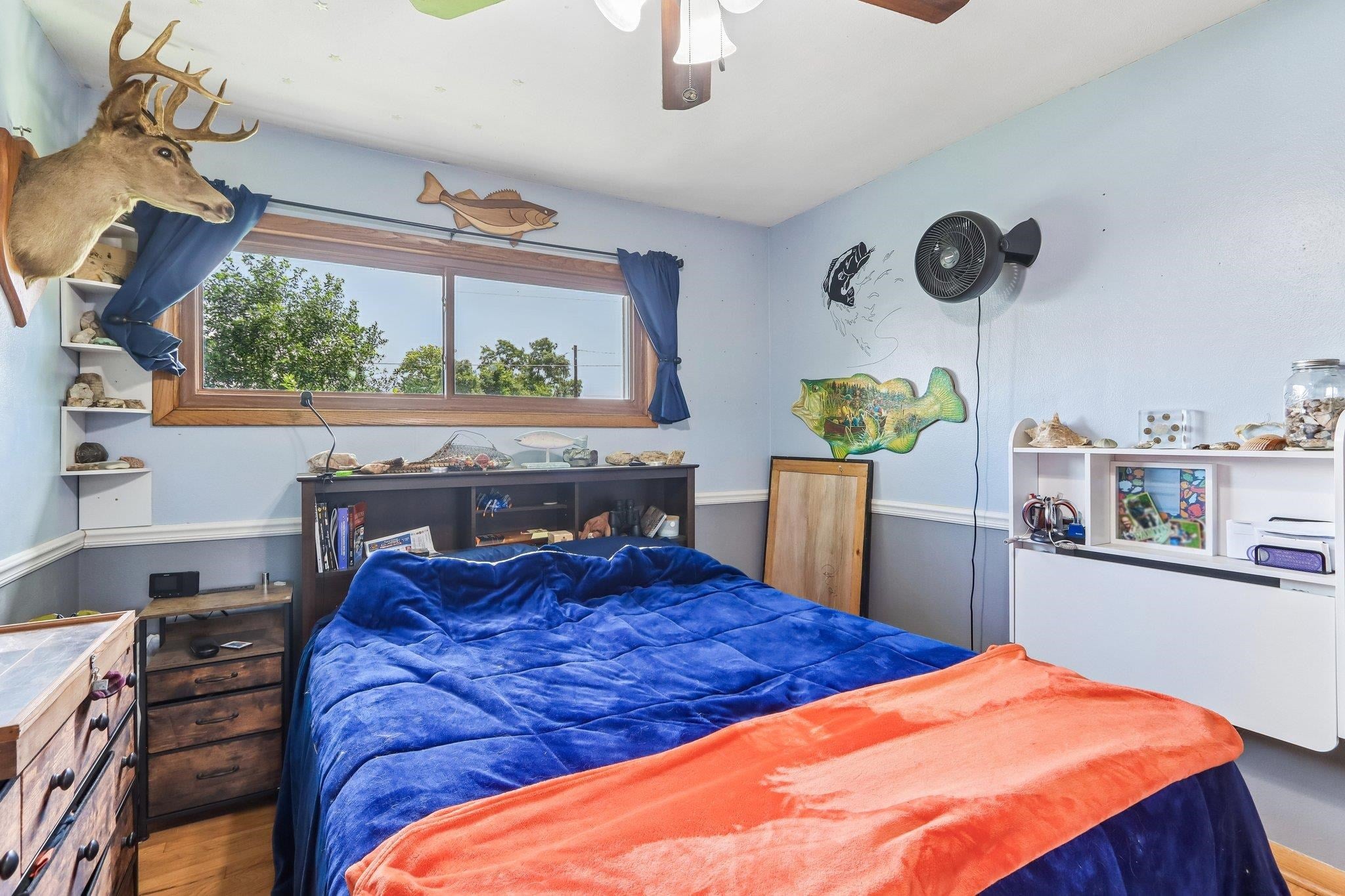 2400 W Avalon Road