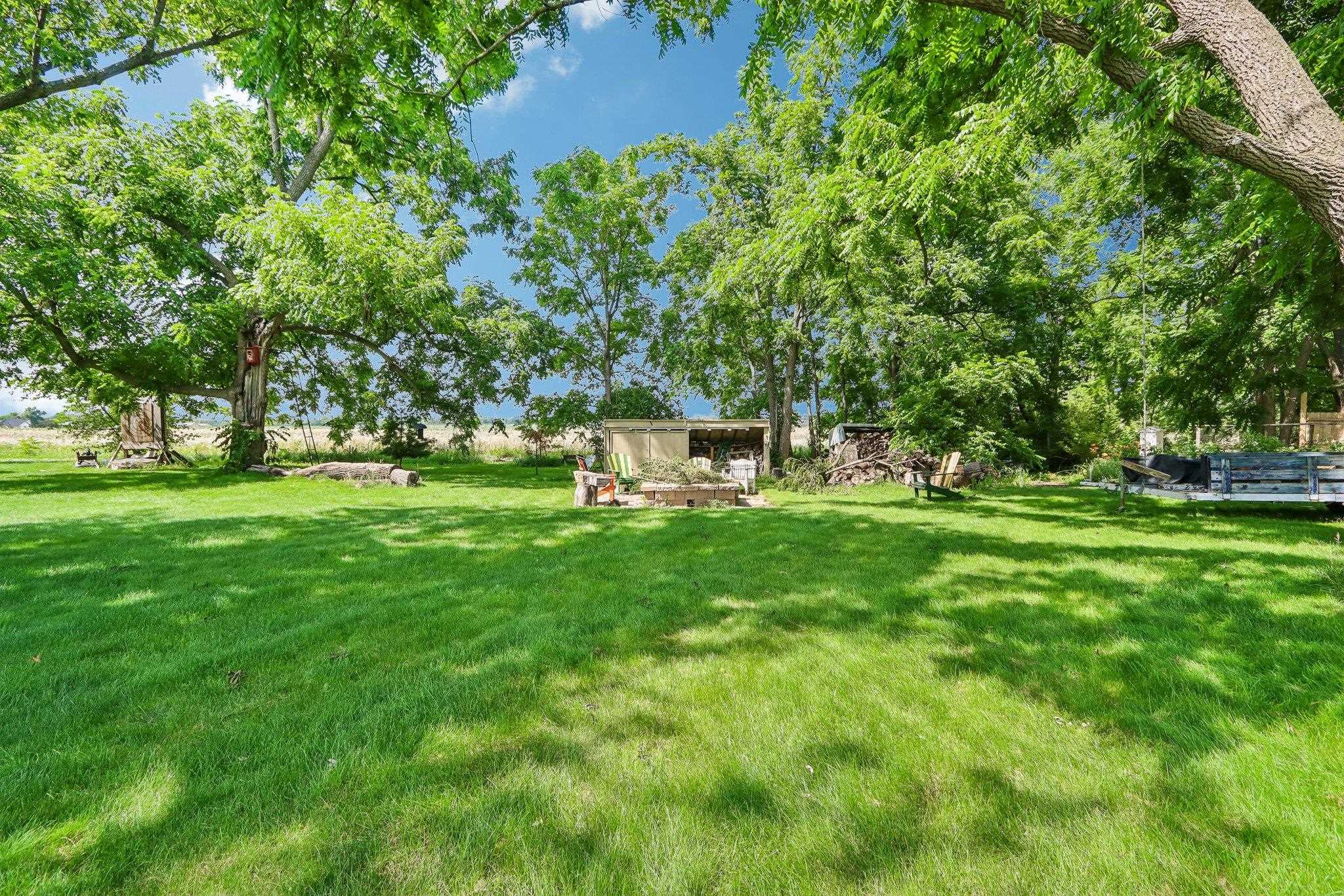 2400 W Avalon Road