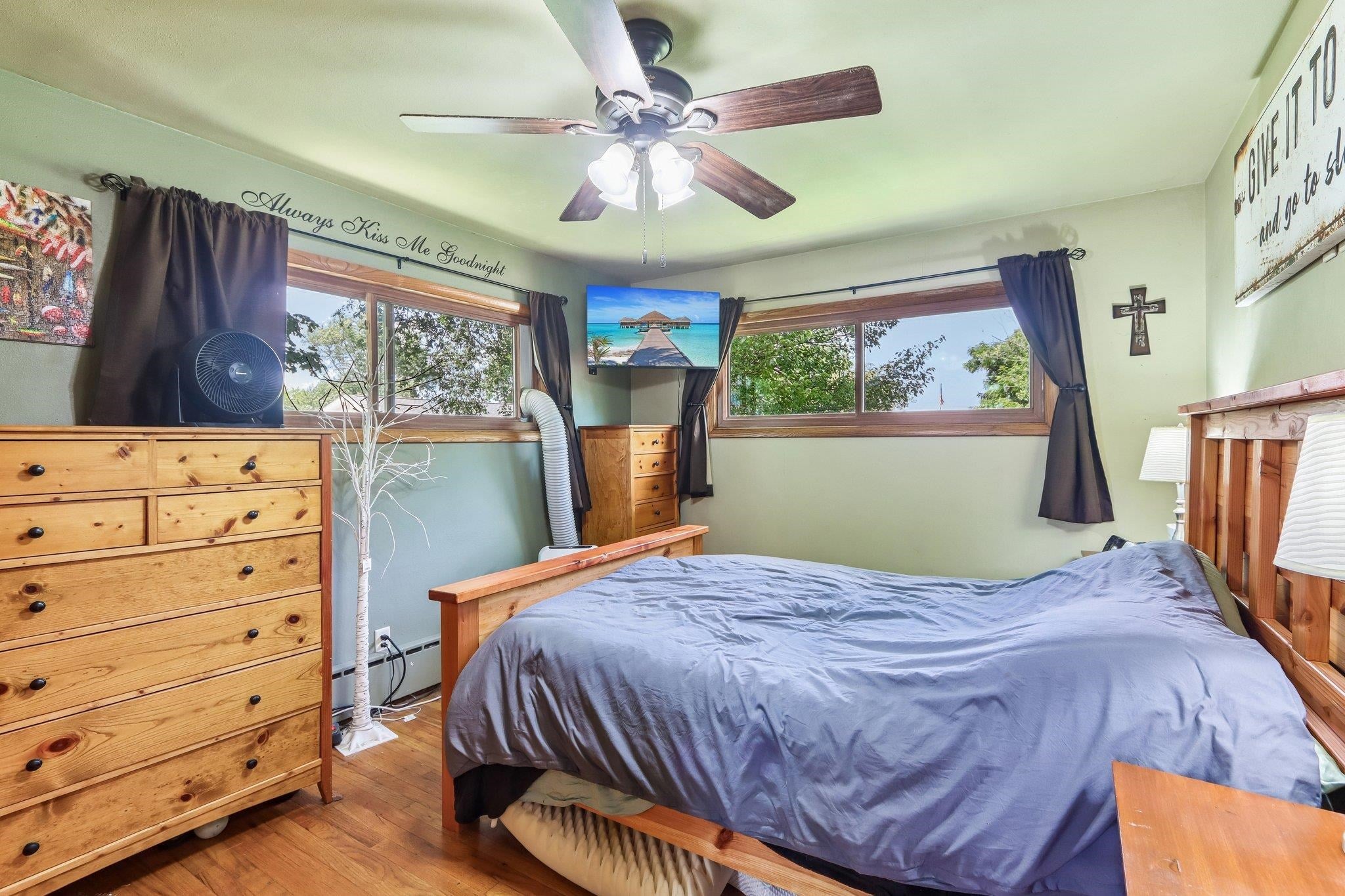 2400 W Avalon Road