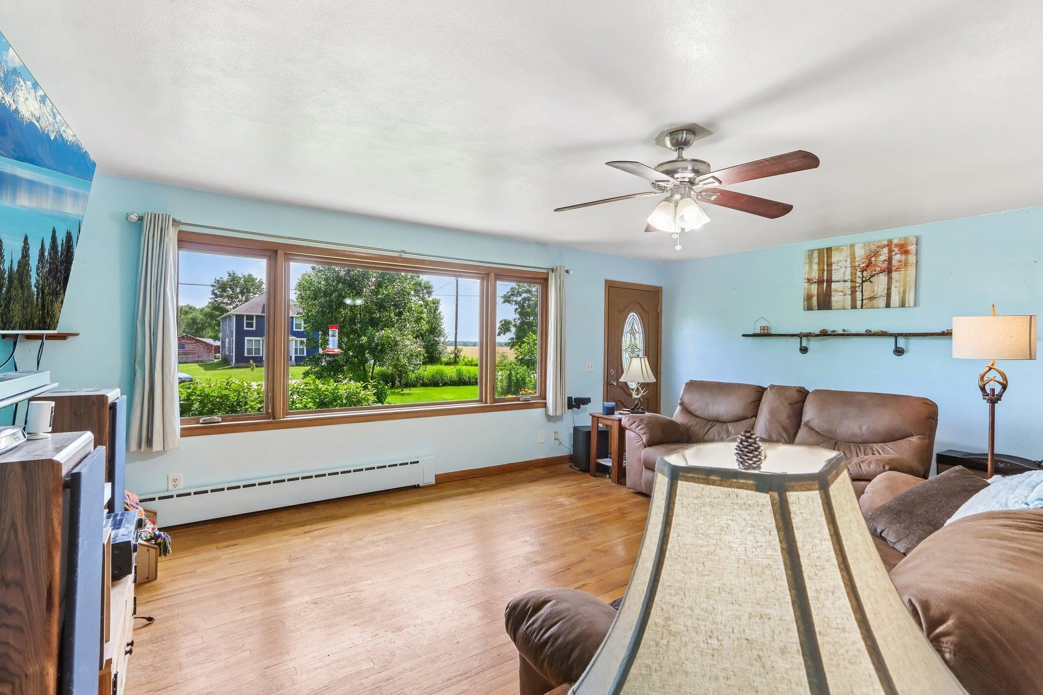 2400 W Avalon Road