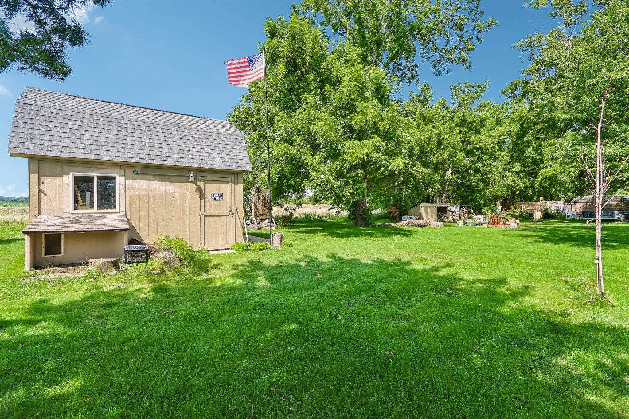 2400 W Avalon Road