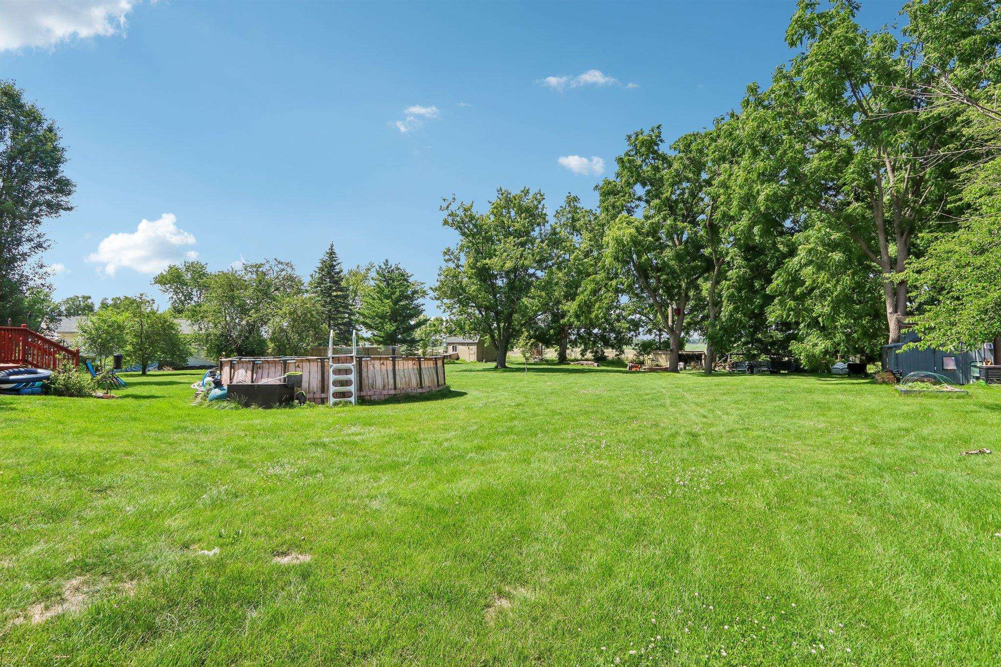 2400 W Avalon Road