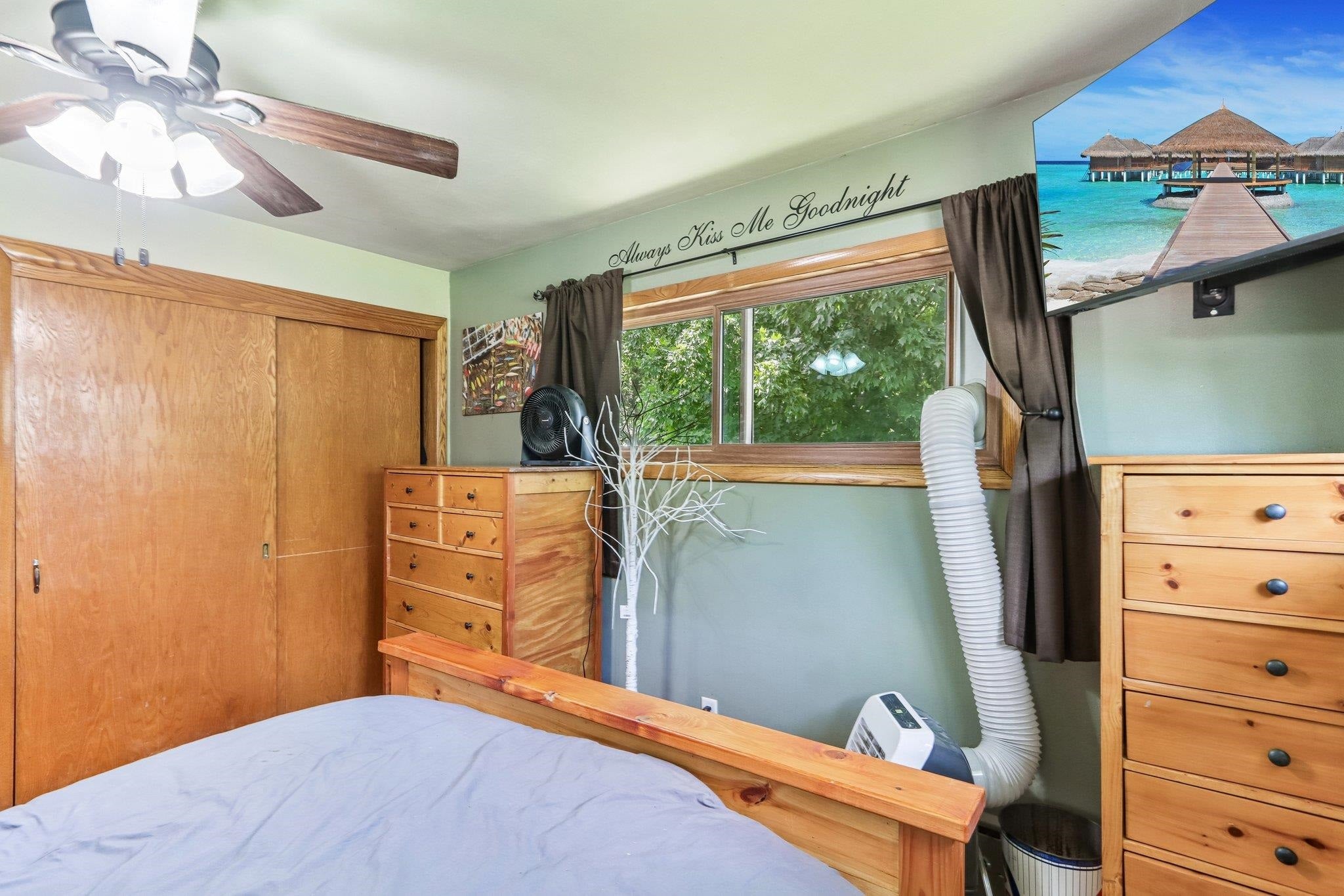 2400 W Avalon Road
