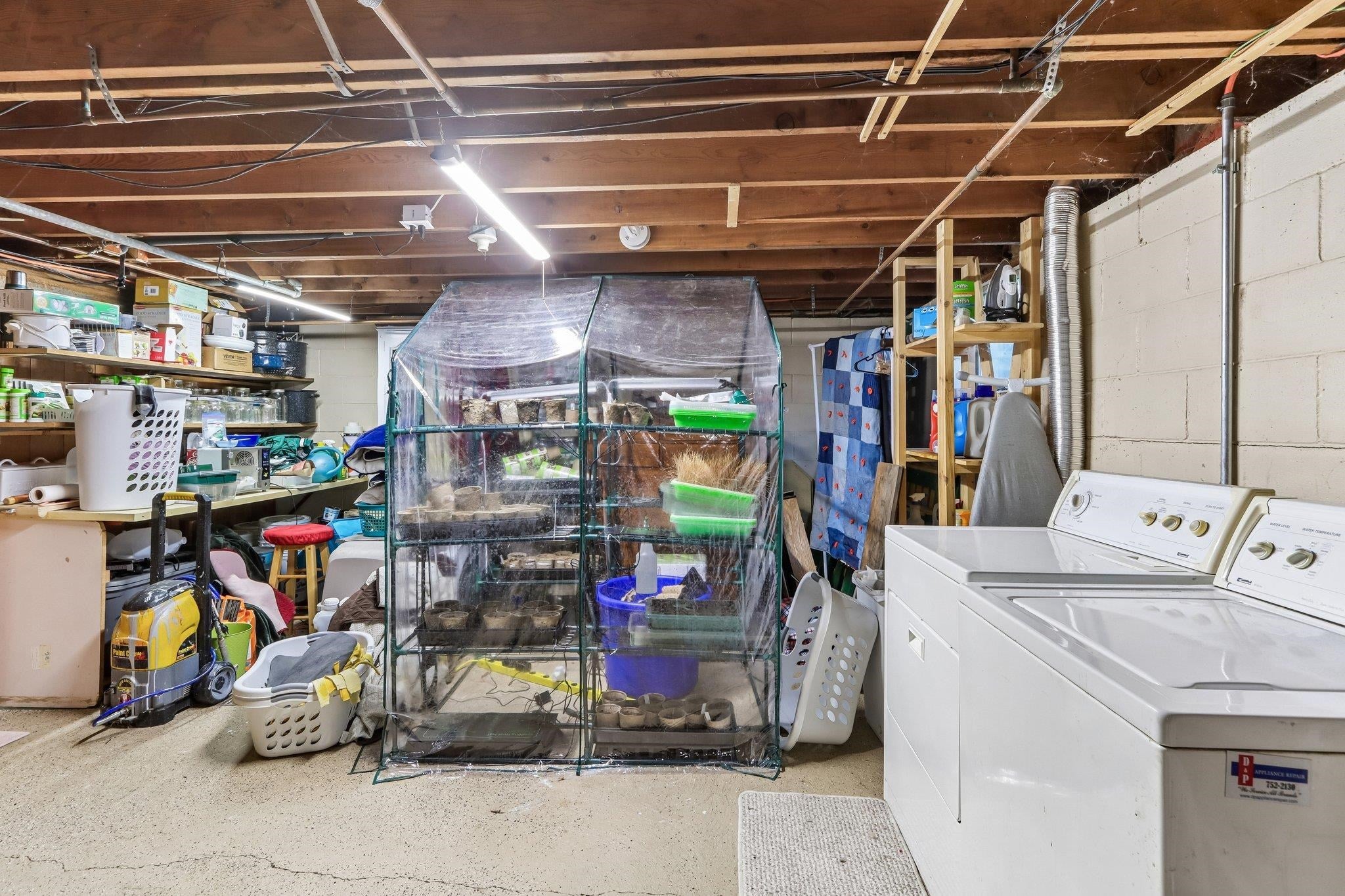 2400 W Avalon Road
