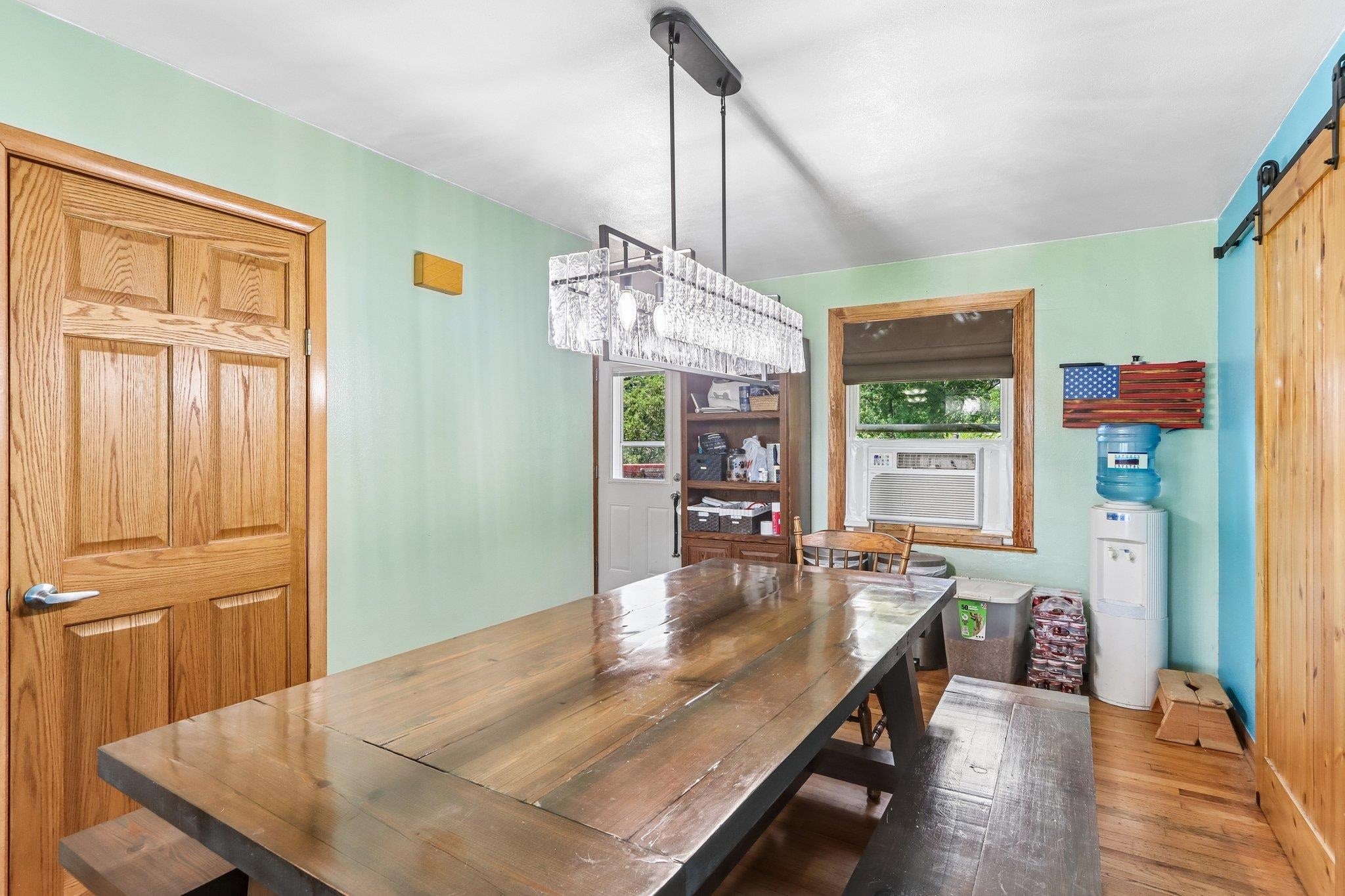 2400 W Avalon Road