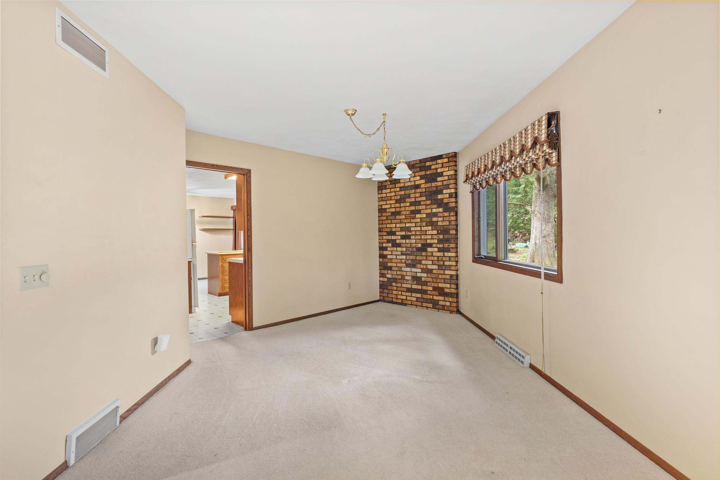 8773 Airport Road