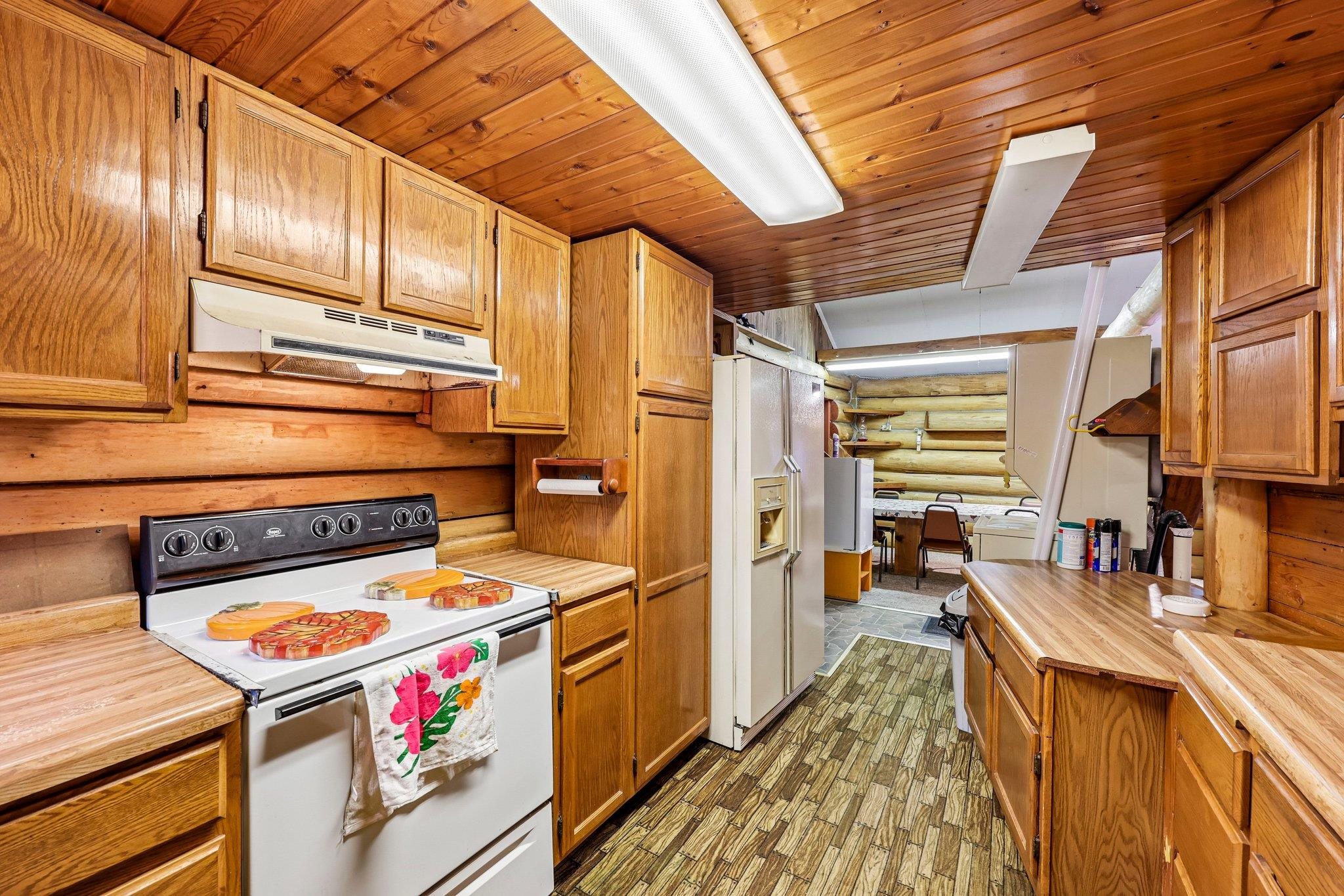 32195 County Hwy N