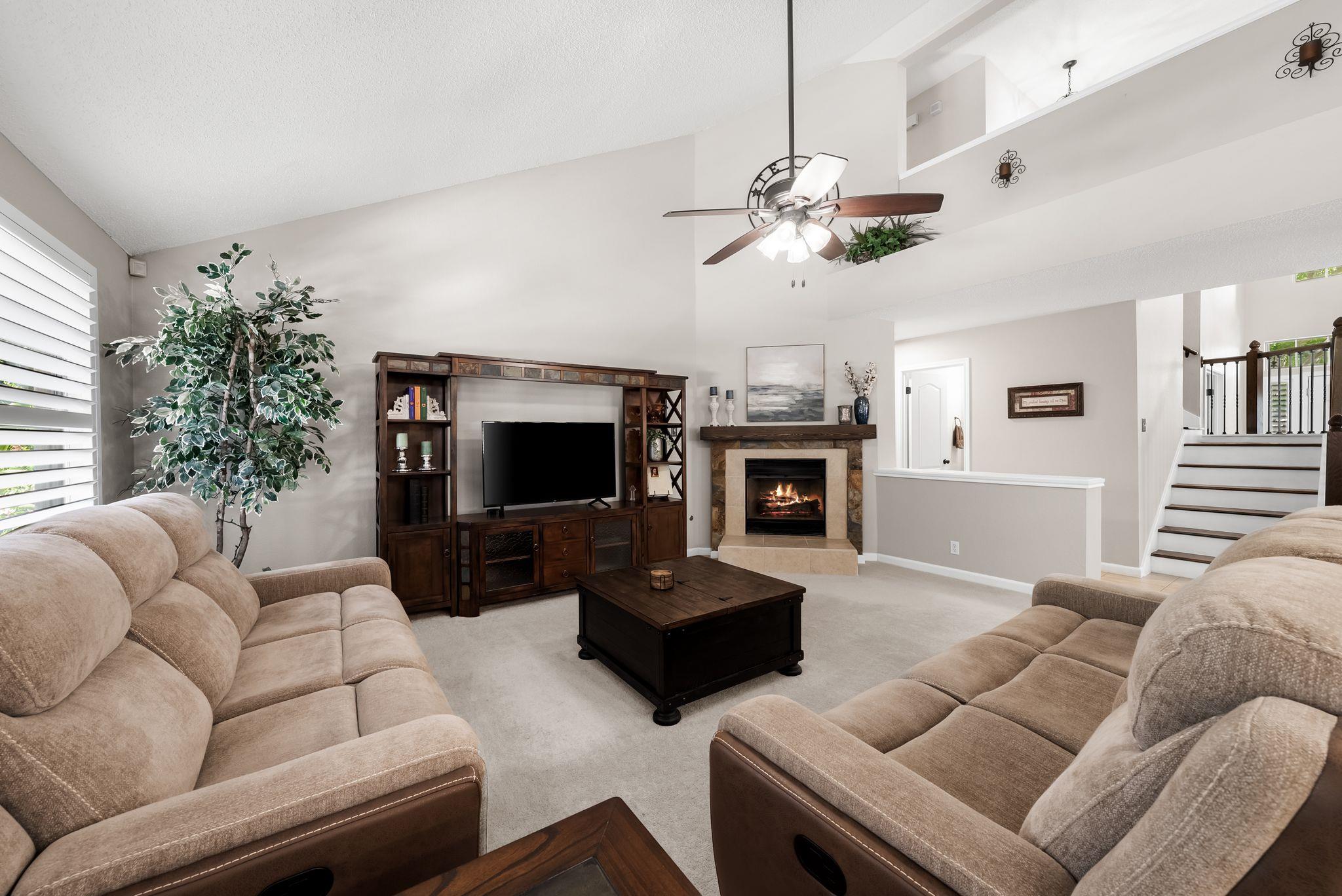 4007 Vista Isle DR