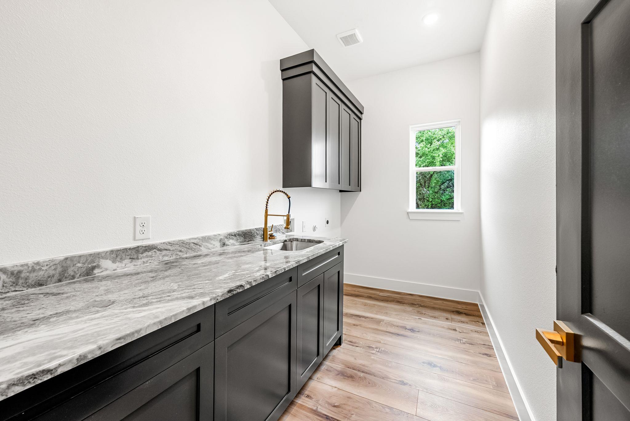 517 Vale Pond SPUR