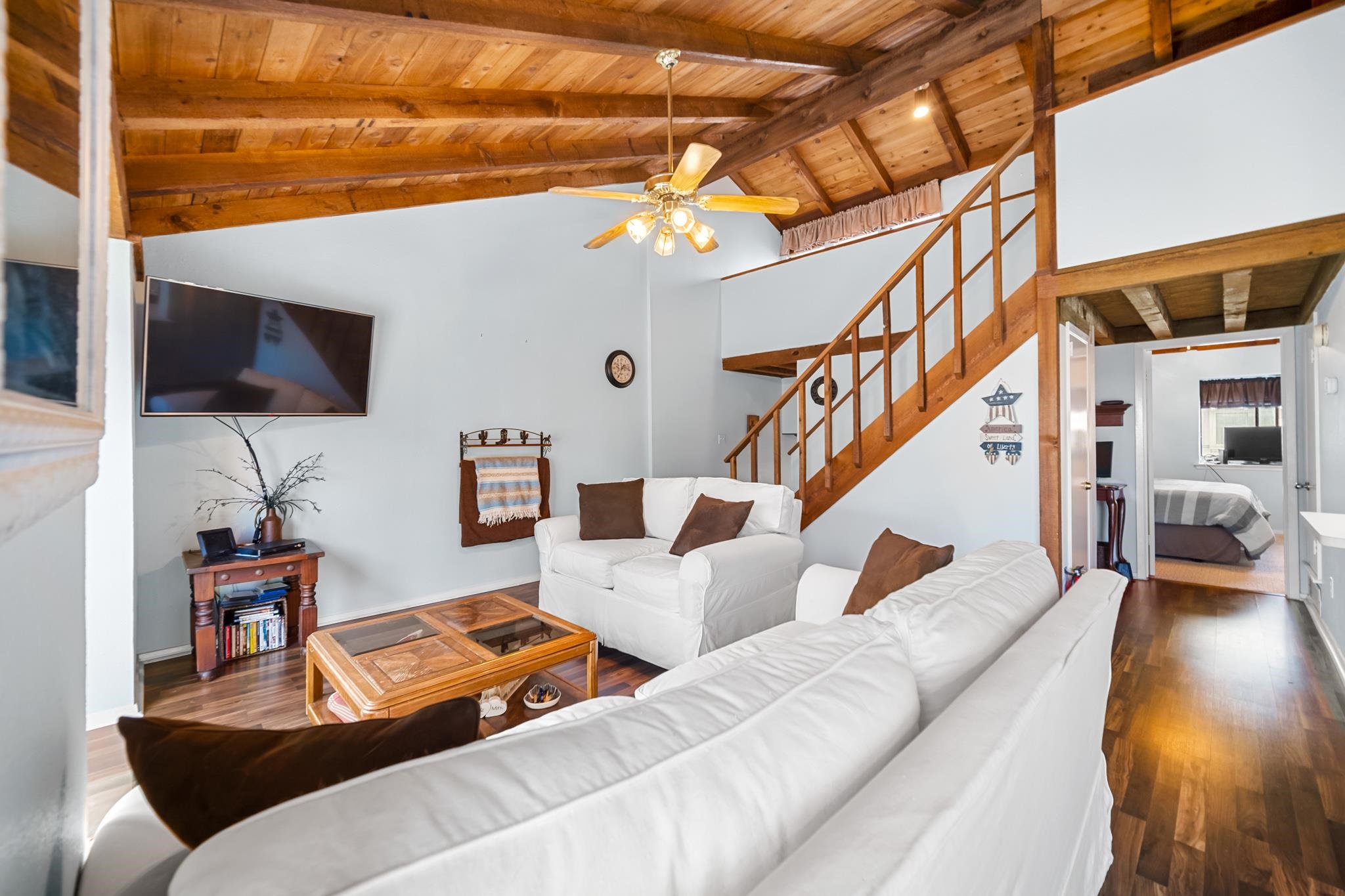 101 Cove West 204
