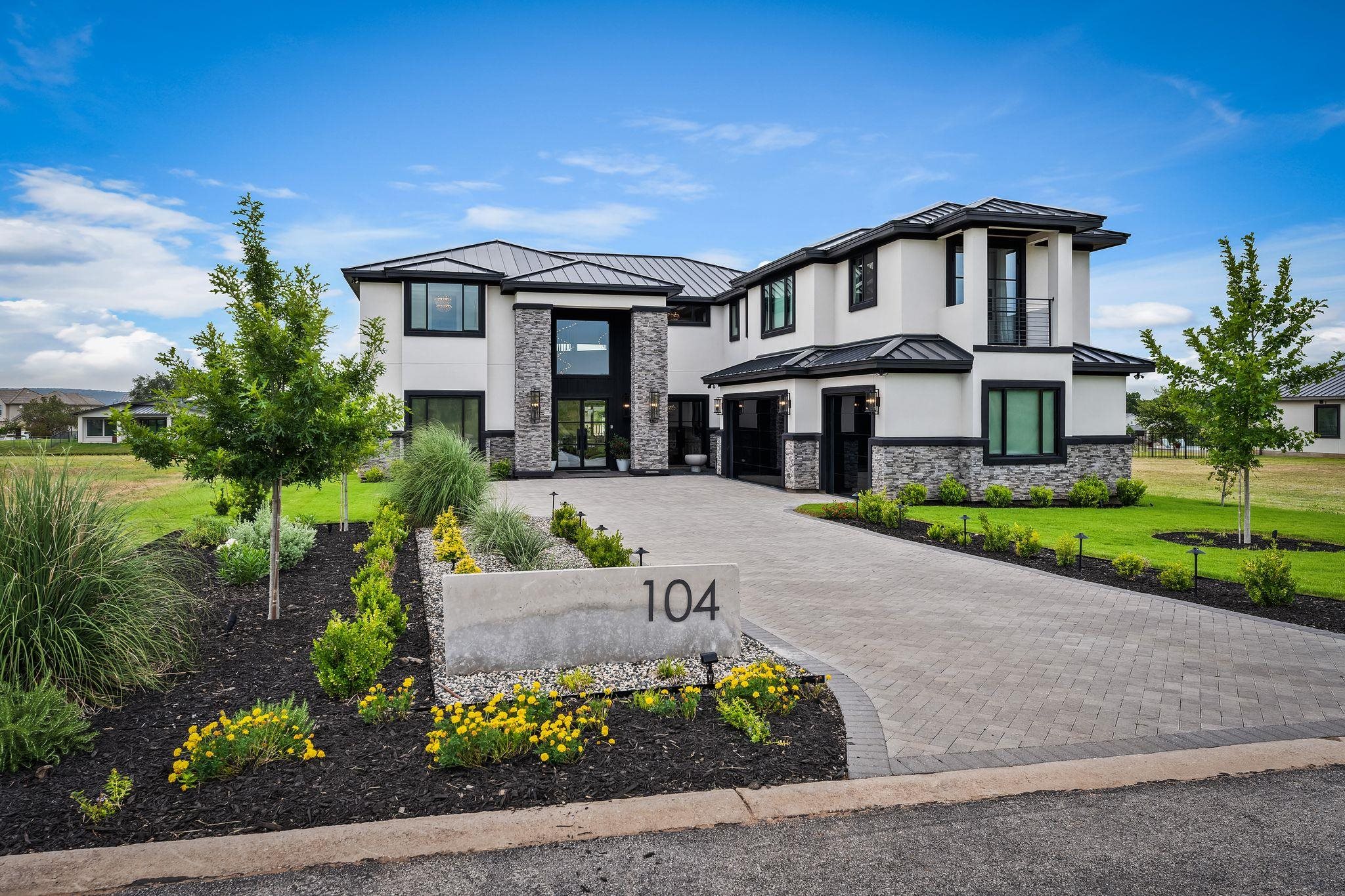 104 SE Summerlife Lane