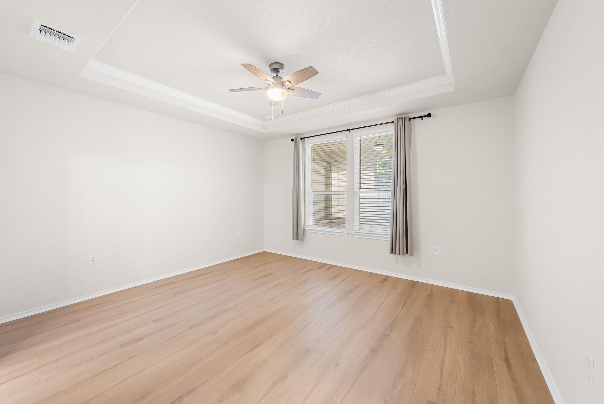 120 Cross Bar ST