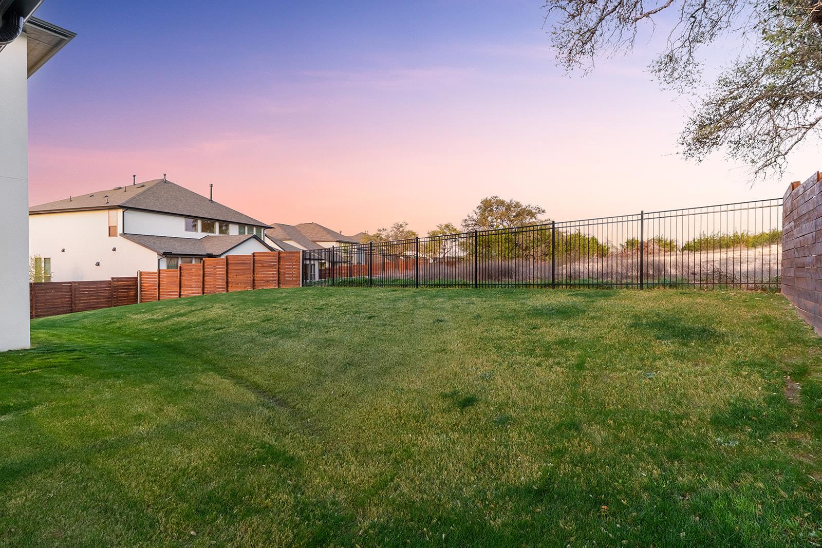 7505 Becasseau DR