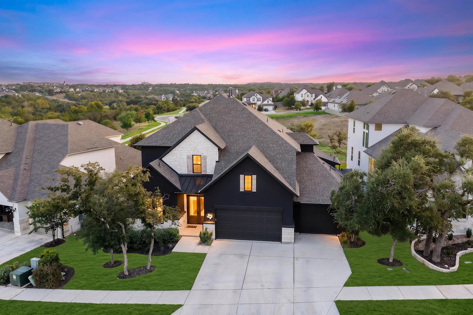 124 Silverwood TRL