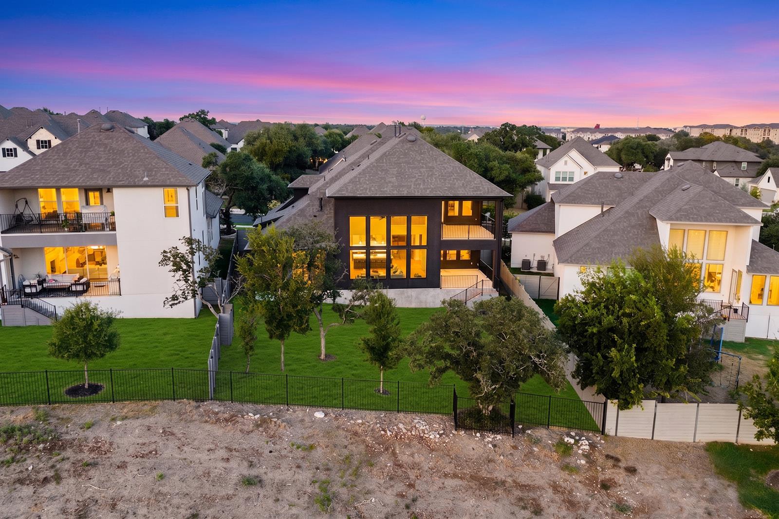 124 Silverwood TRL