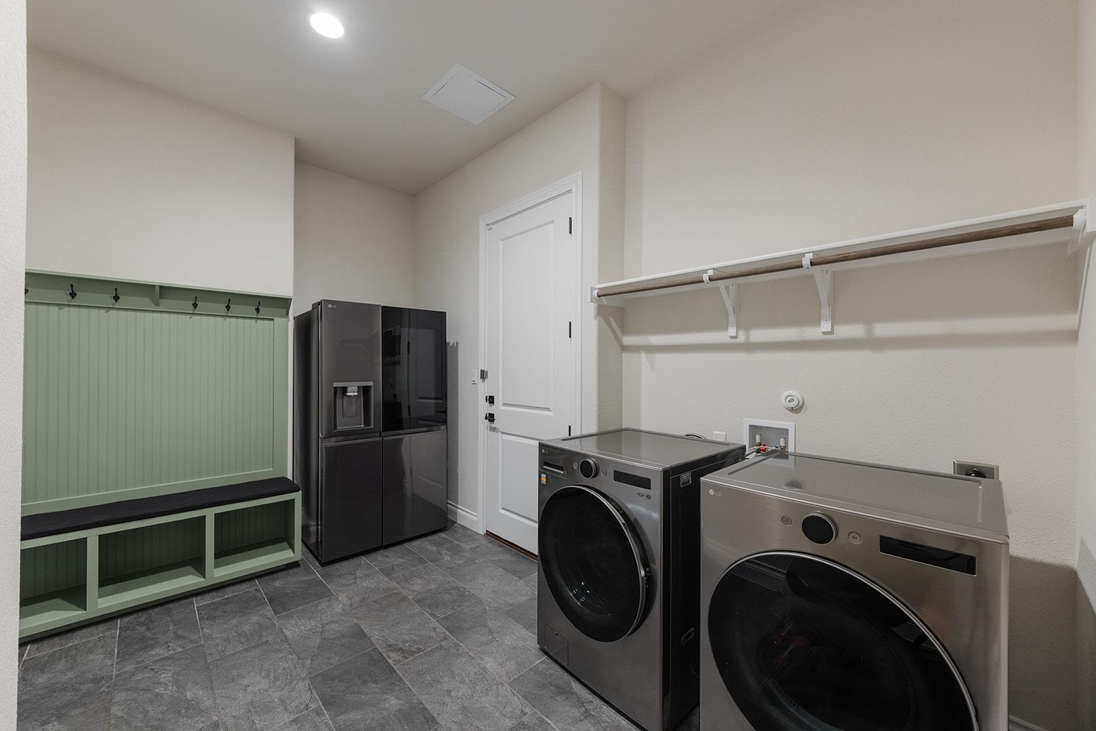 124 Silverwood TRL