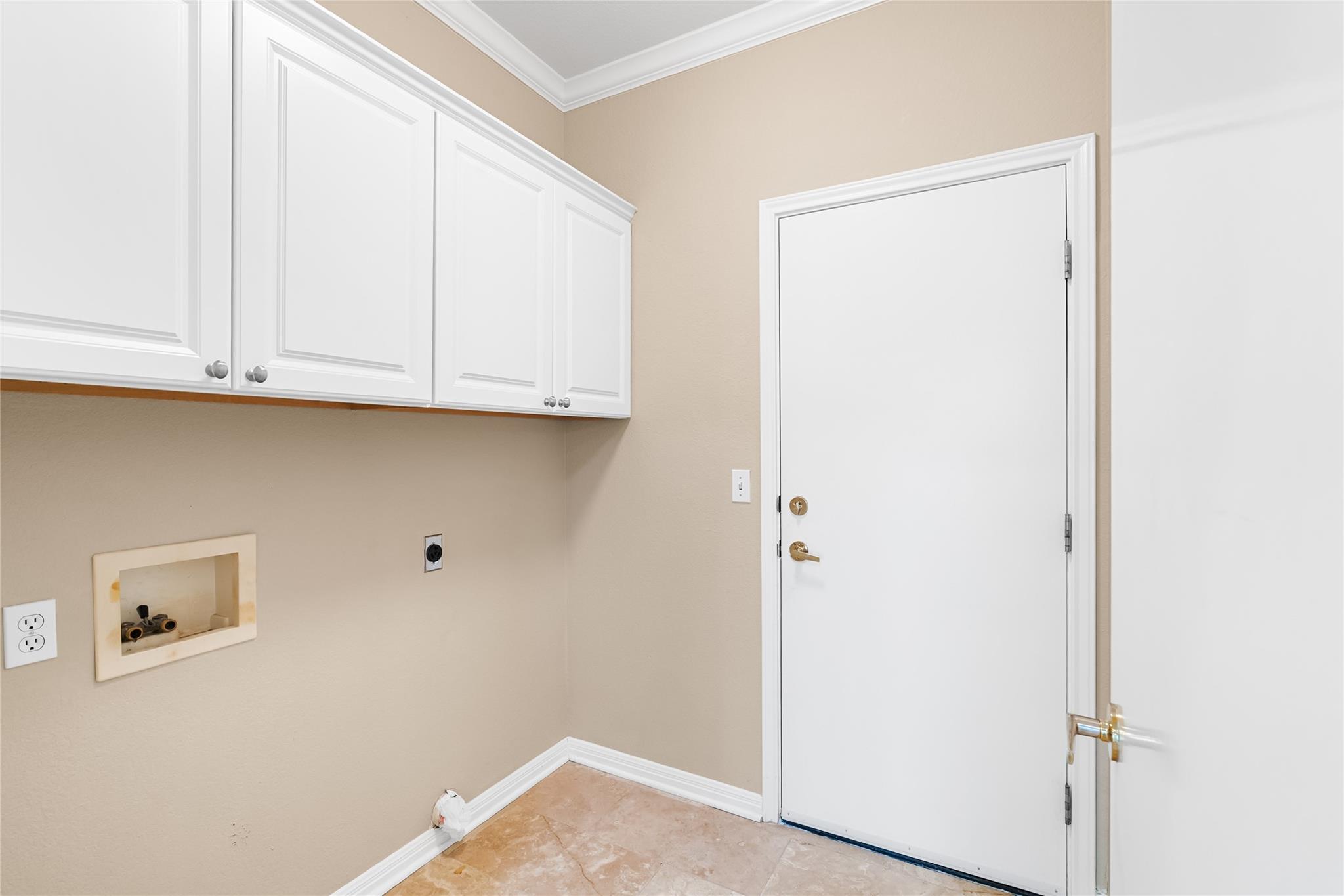 103 Harness LN