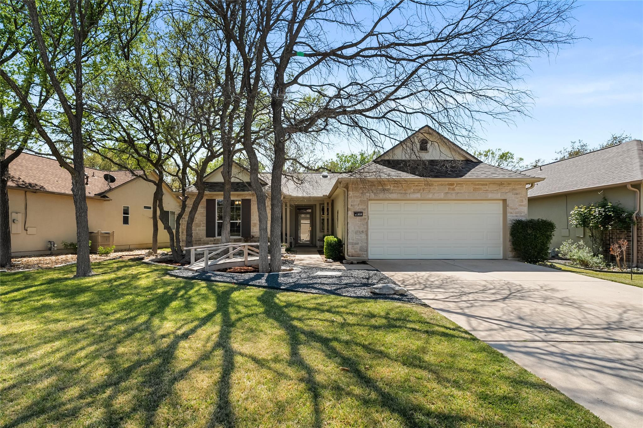 103 Harness LN