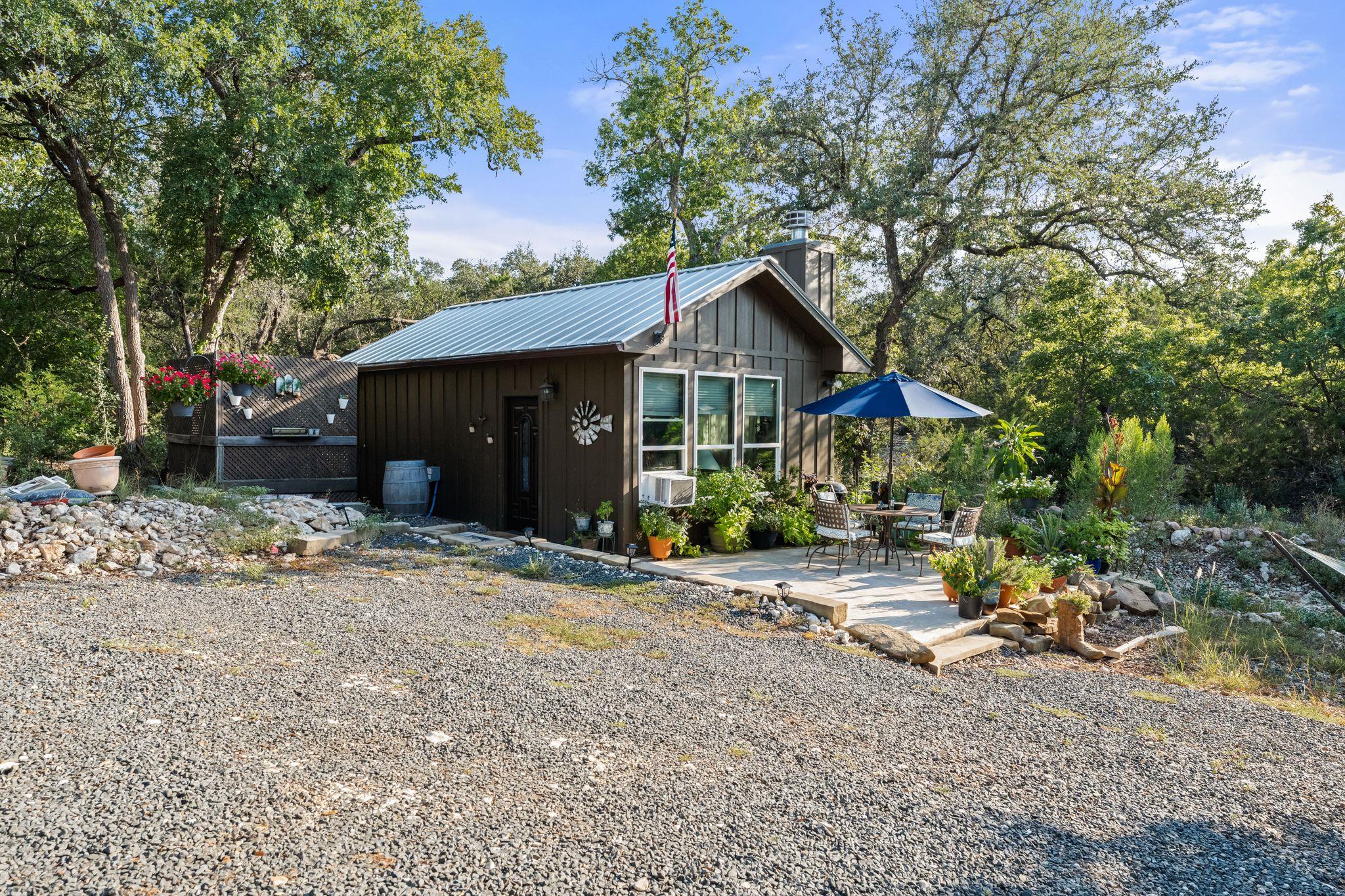 4204 Arthur CIR