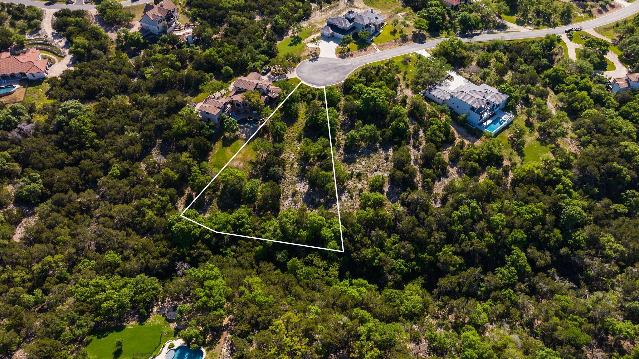 16900 Northlake Hills DR