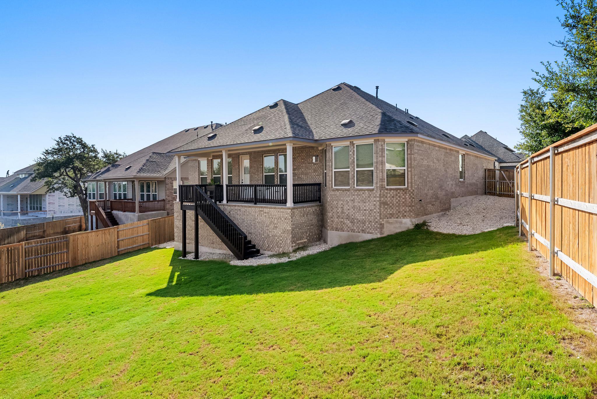 1301 White Daisy LN