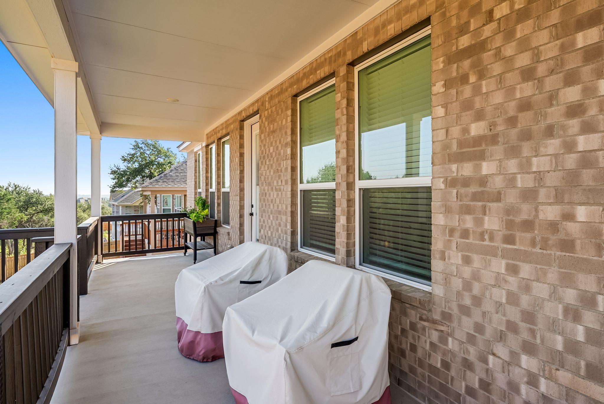 1301 White Daisy LN