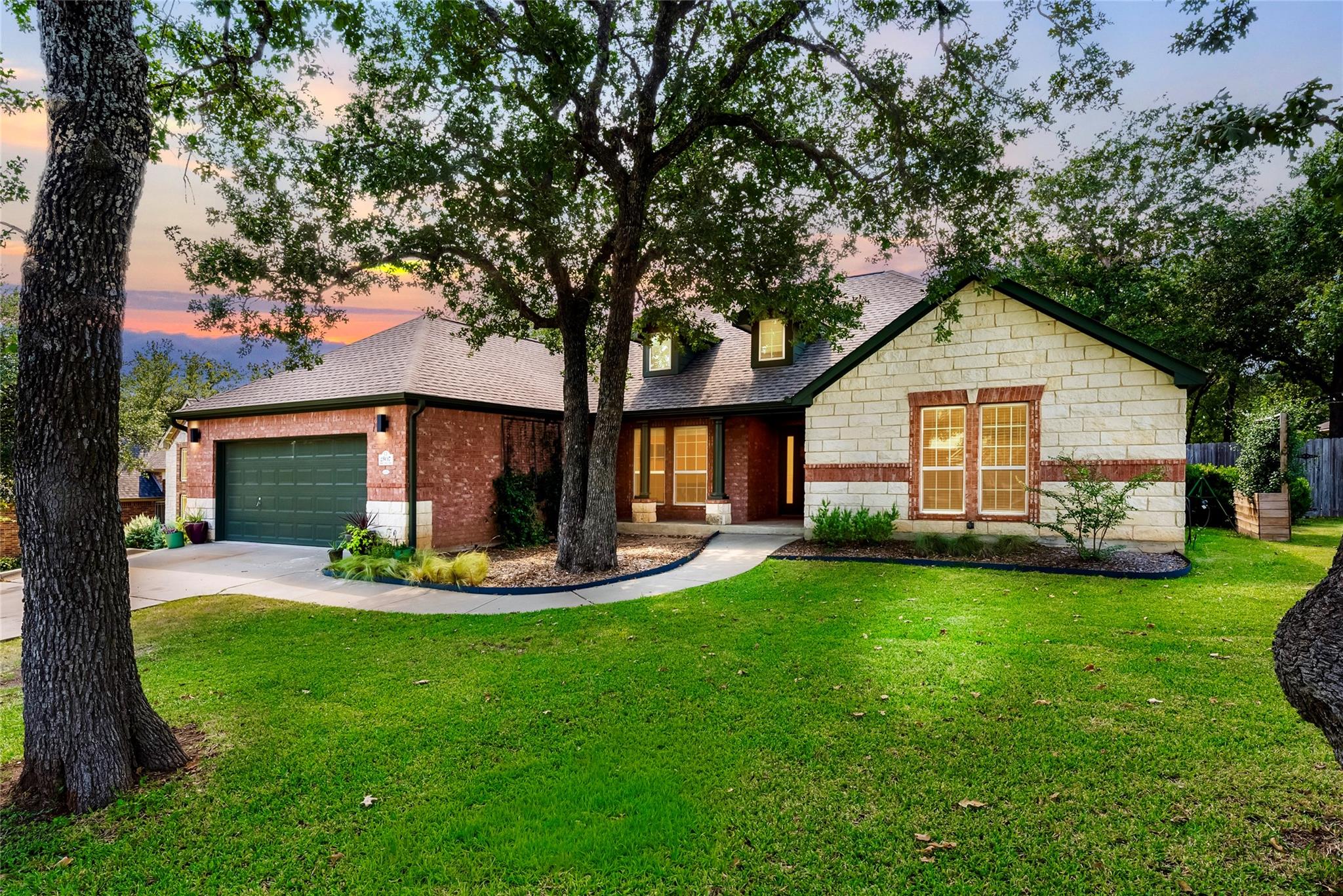 2507 Amber Forest TRL