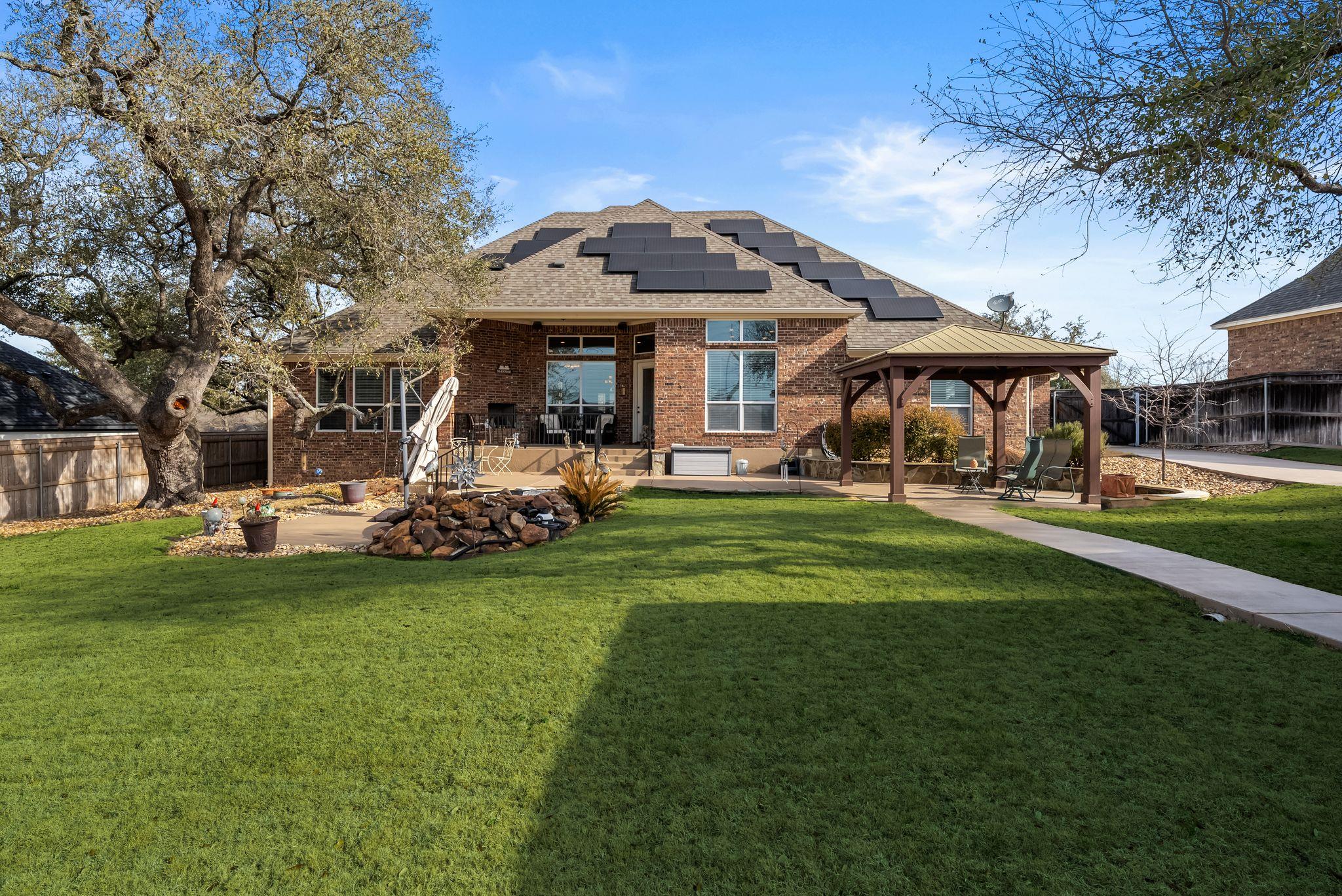 1735 Alta Vista LOOP