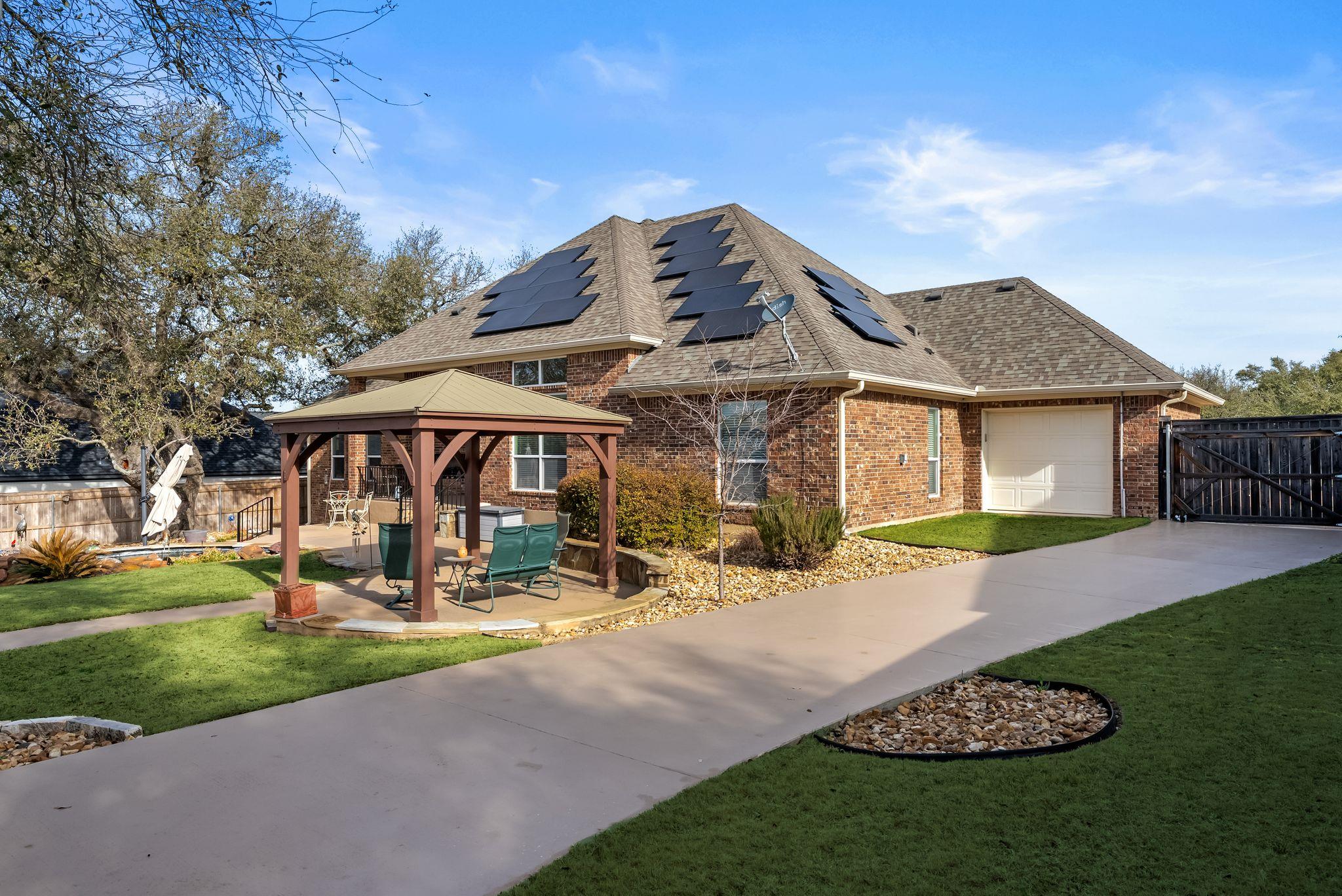 1735 Alta Vista LOOP