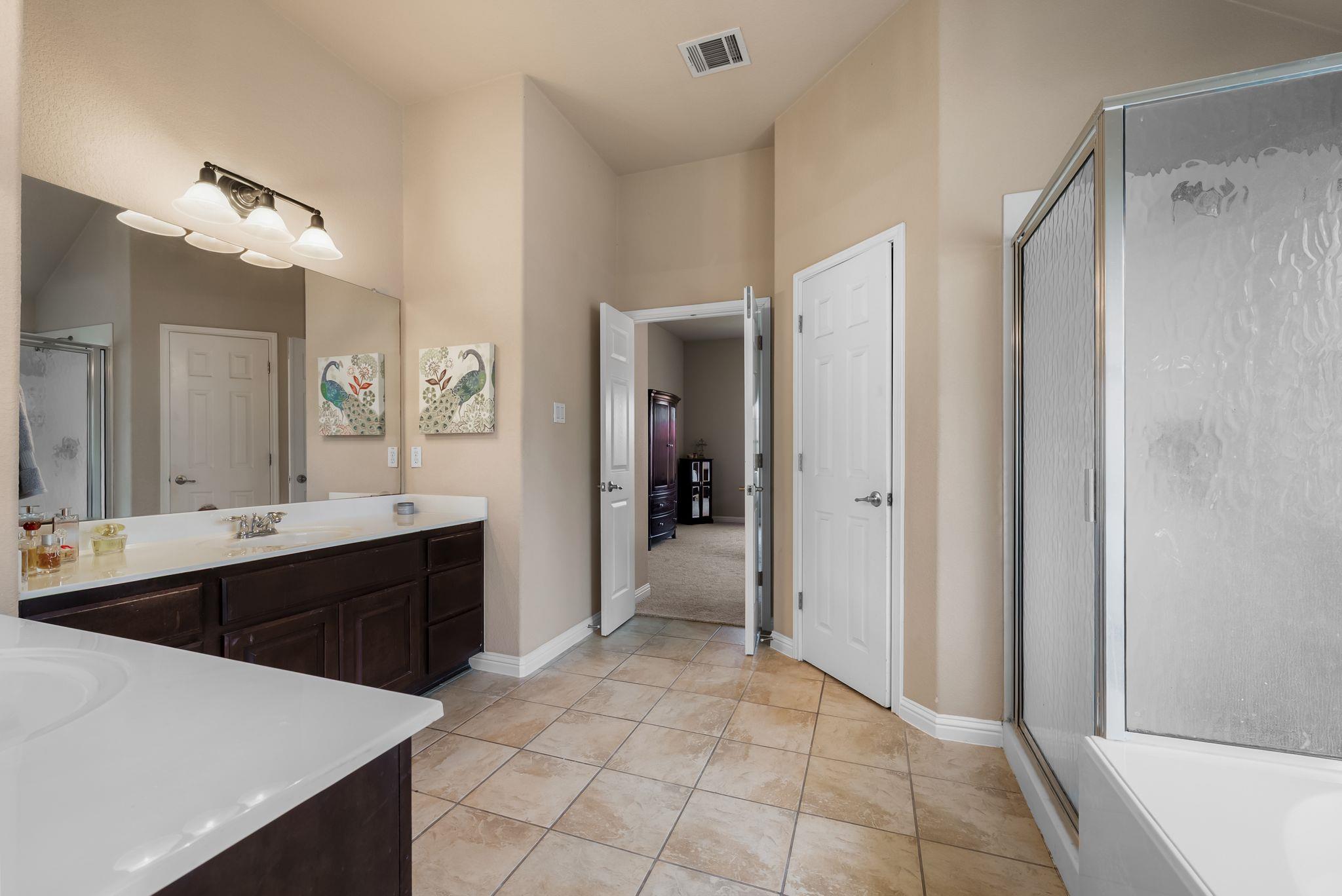 1114 Challa DR
