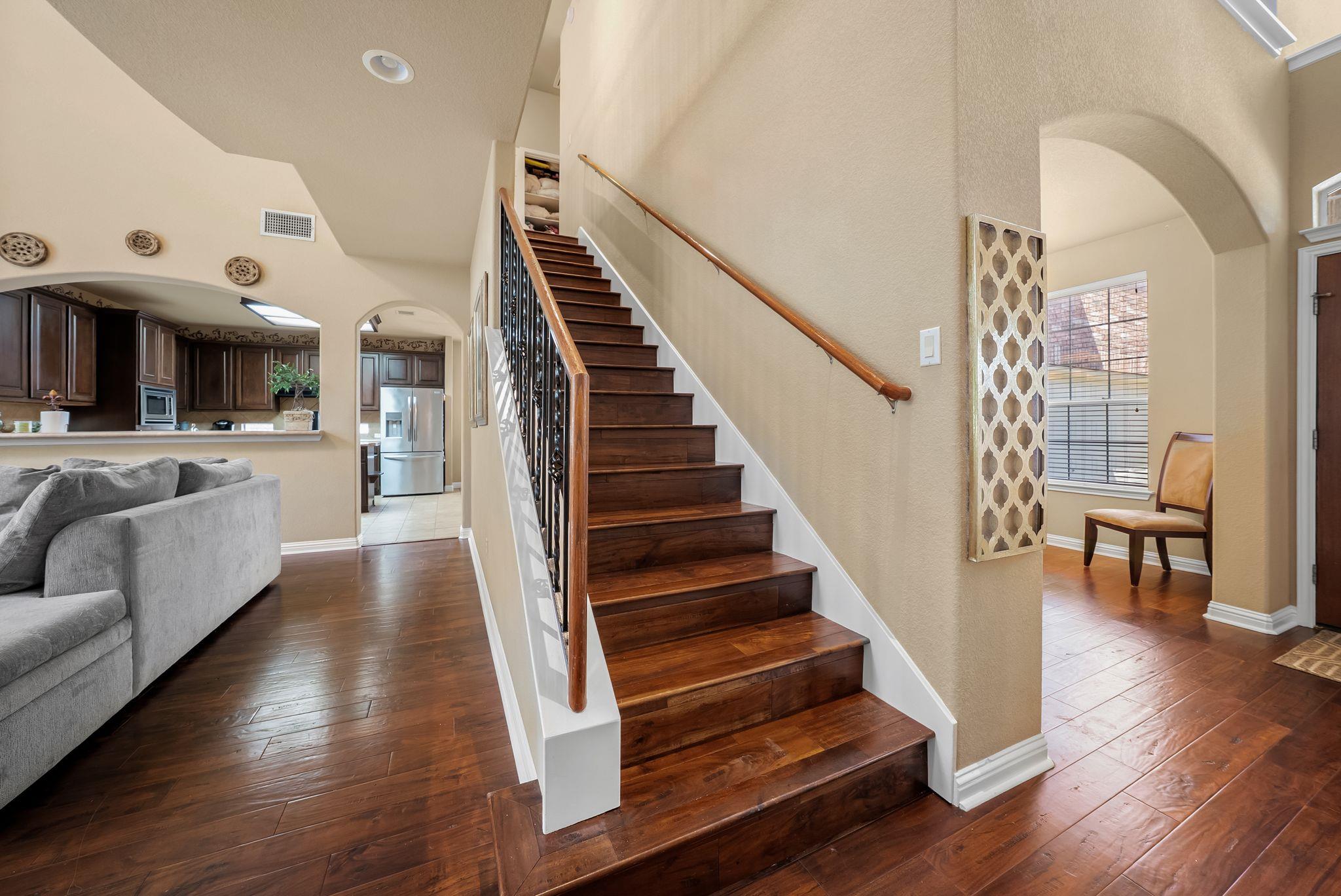 1114 Challa DR
