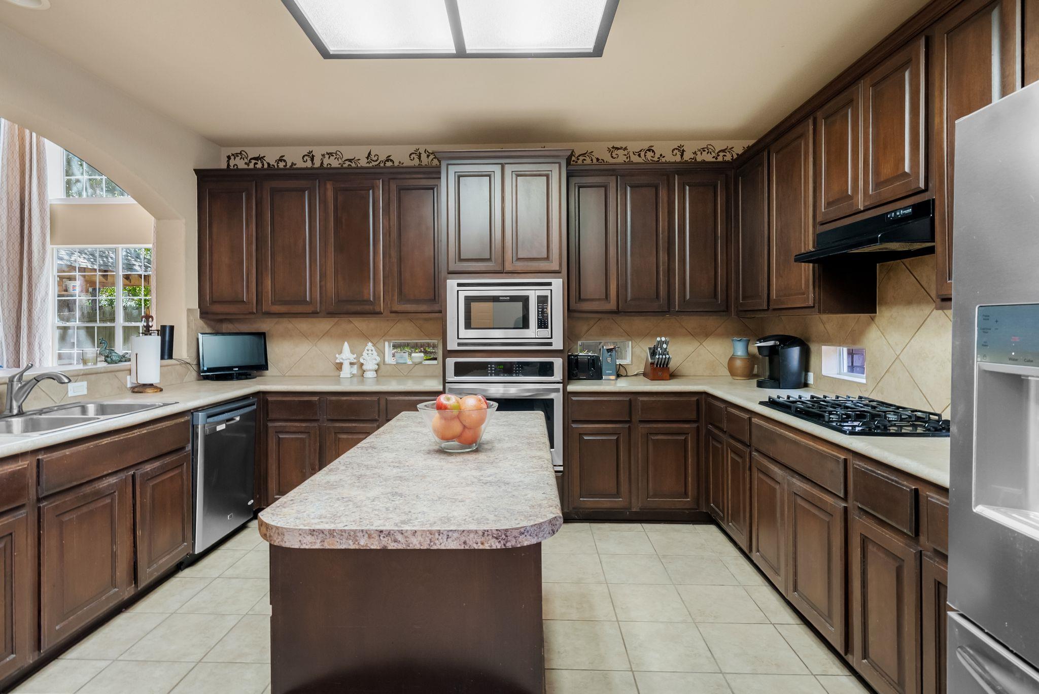 1114 Challa DR