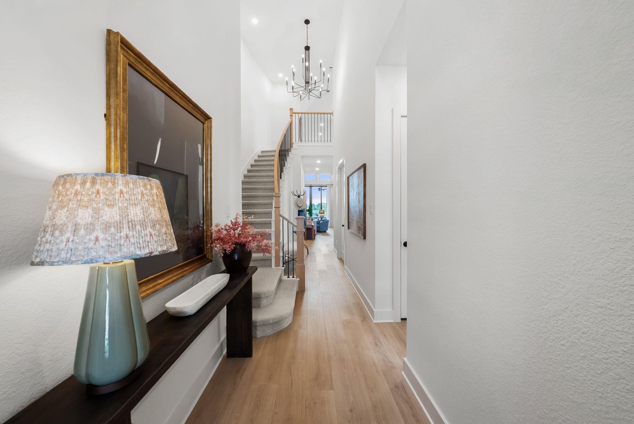100 Ribera DR