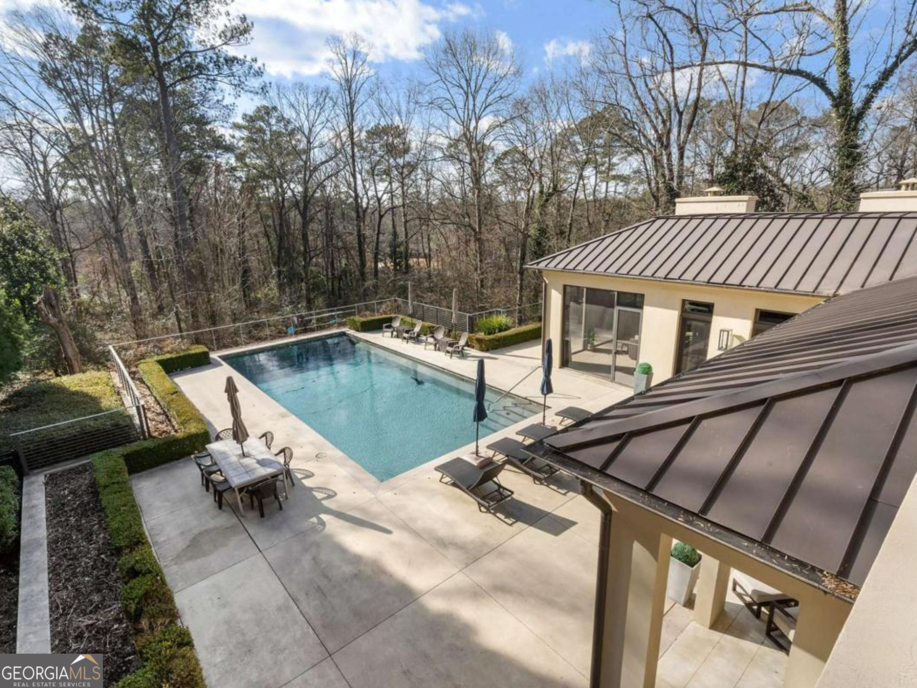 1500 West Wesley Road NW