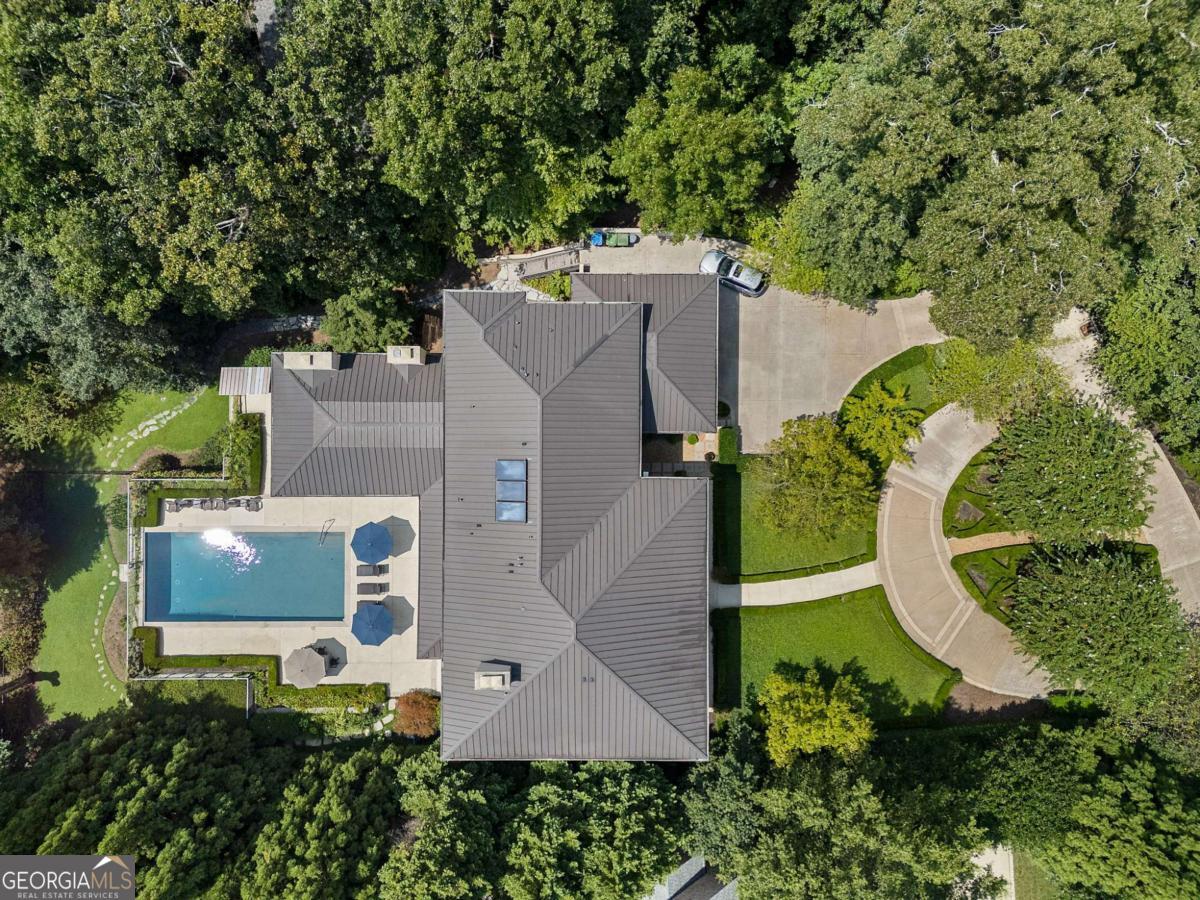 1500 West Wesley Road NW
