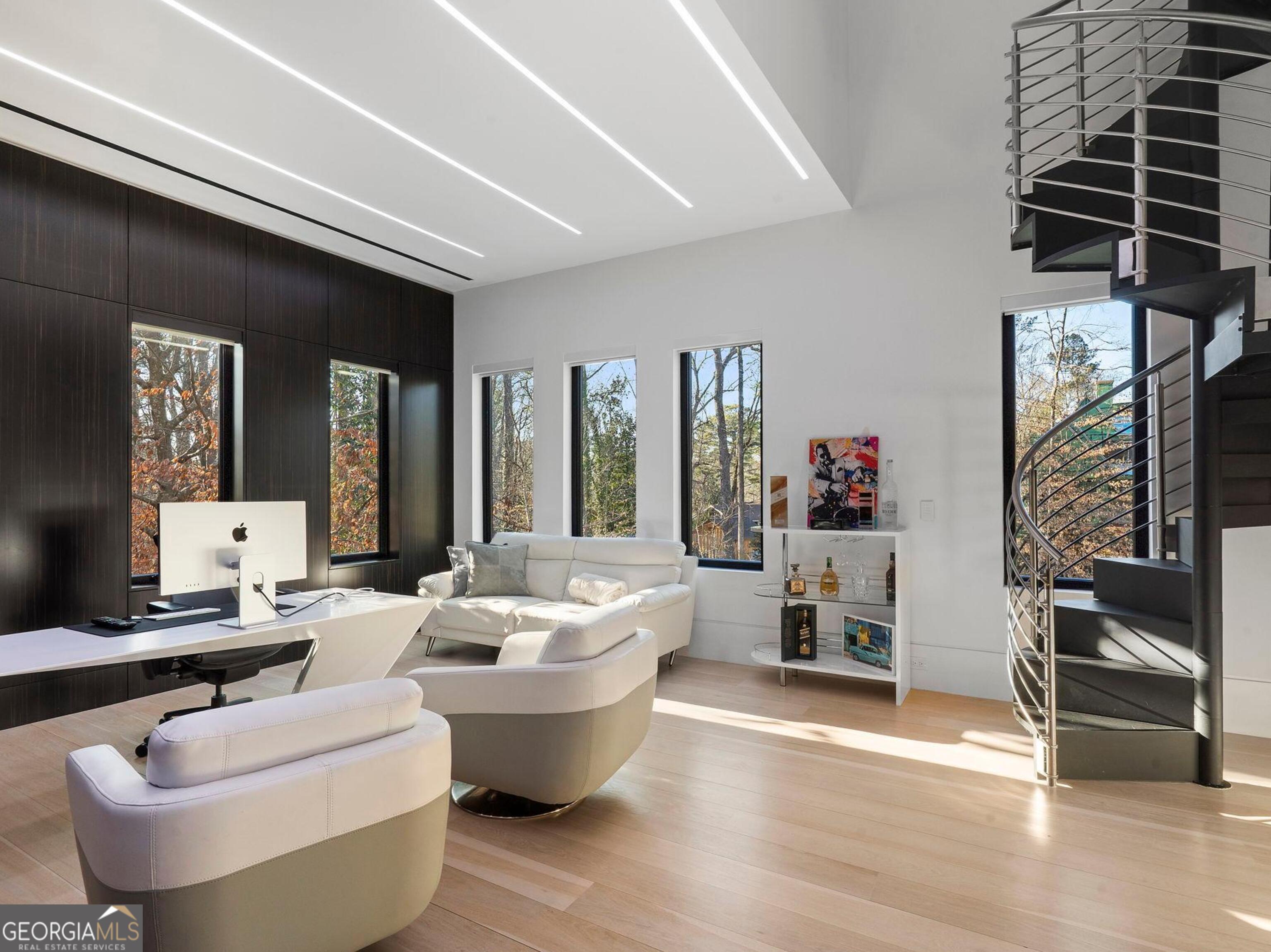 415 River Valley Road