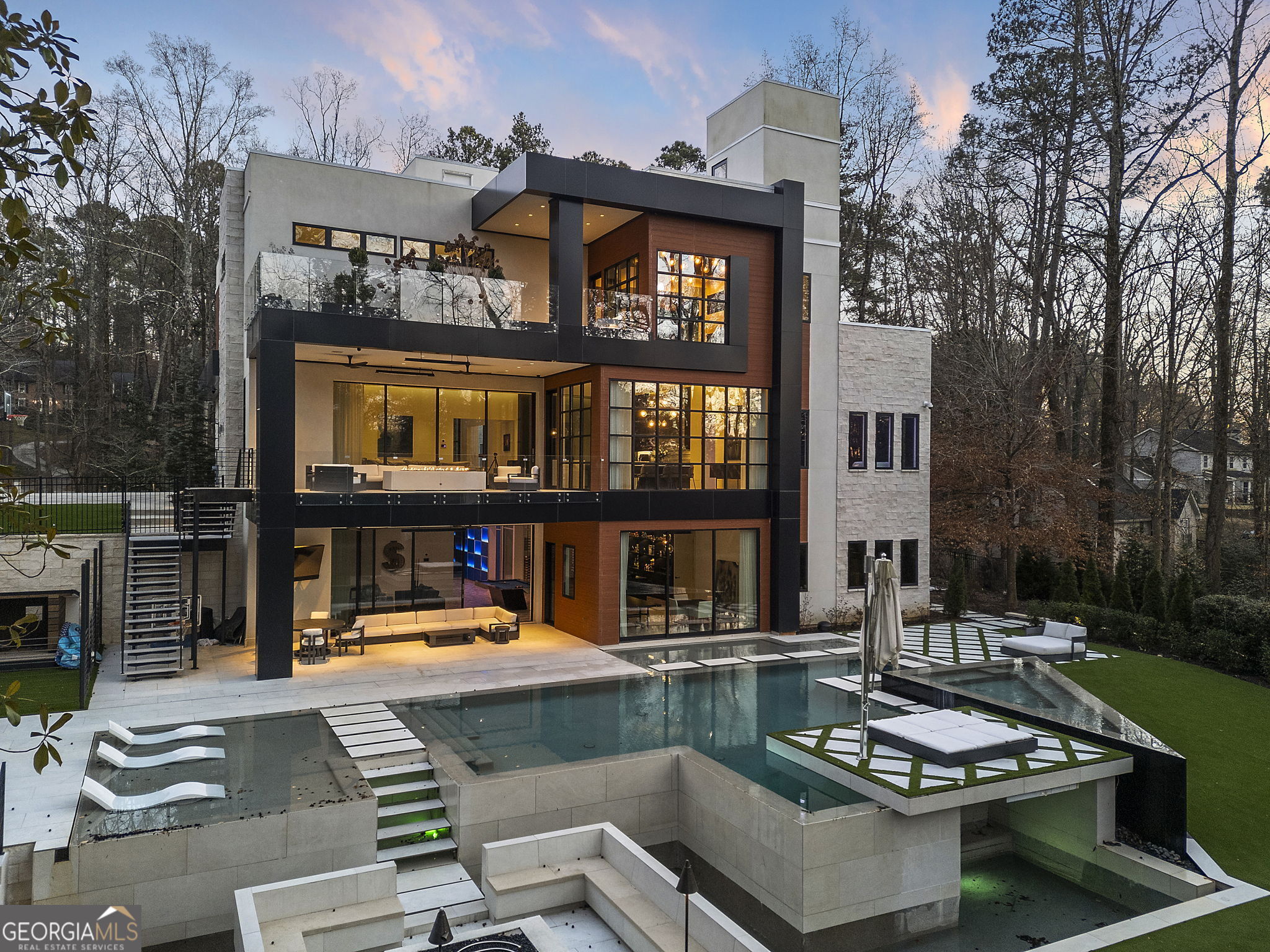 415 River Valley Road