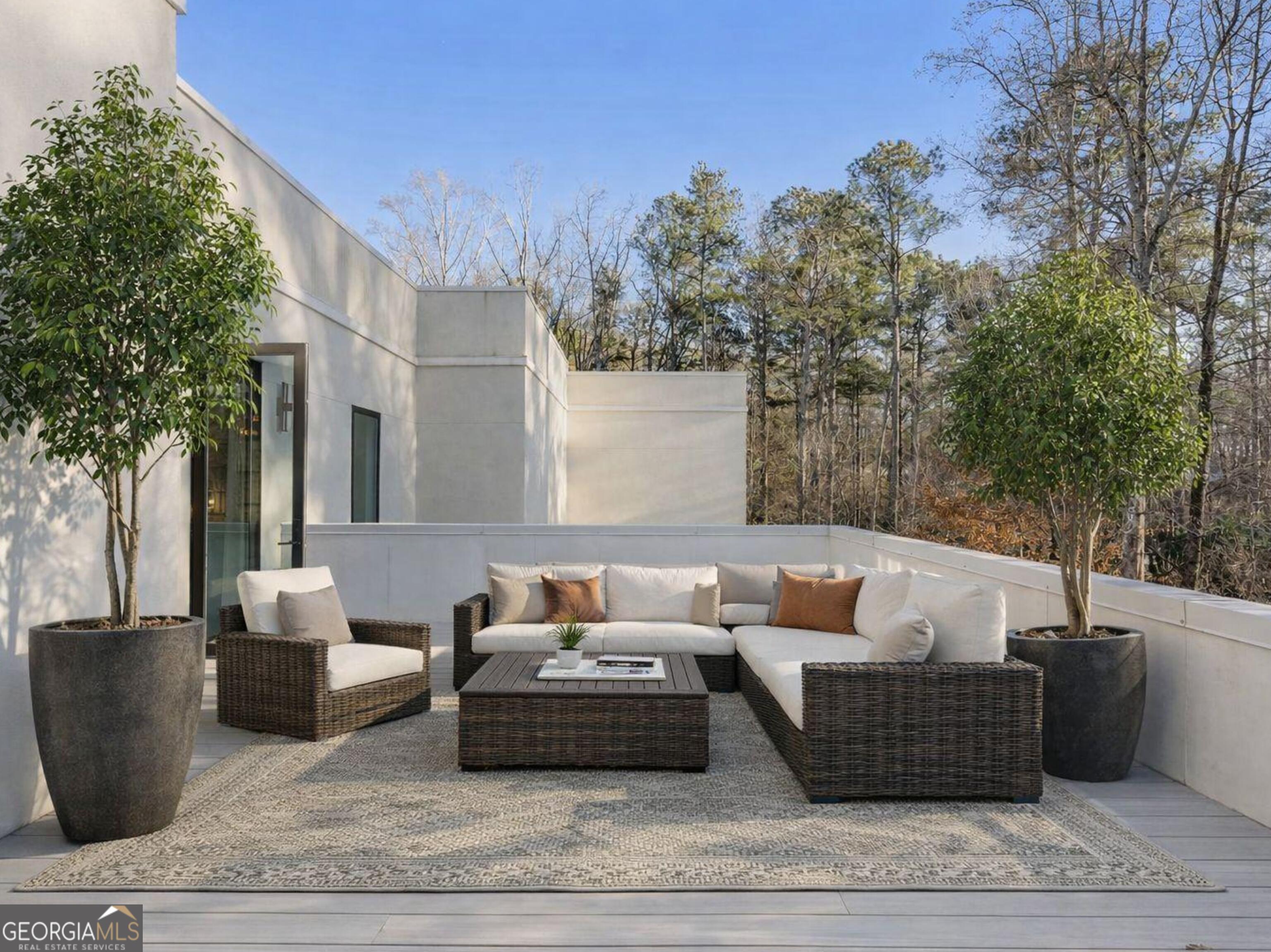 415 River Valley Road
