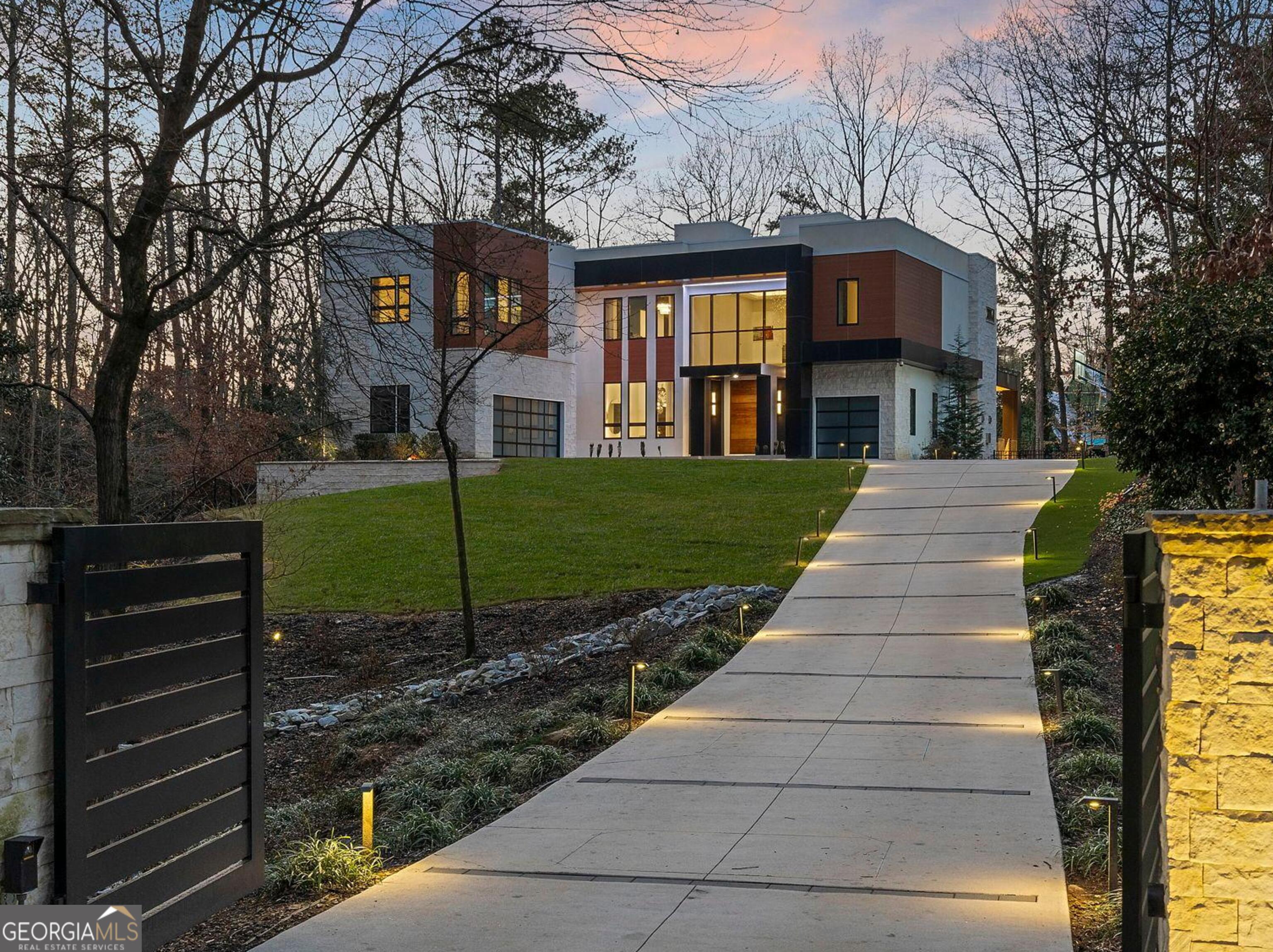 415 River Valley Road