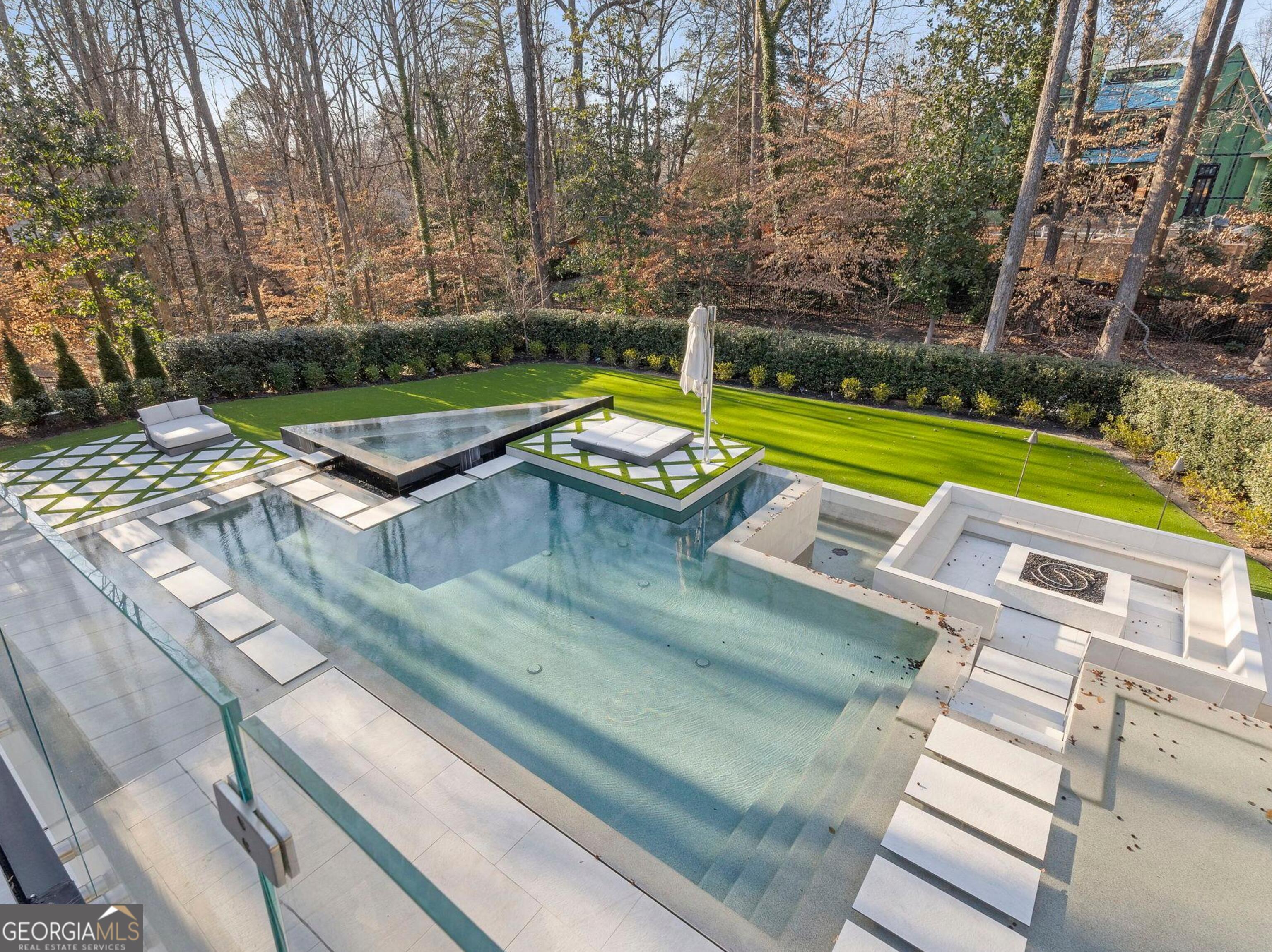 415 River Valley Road