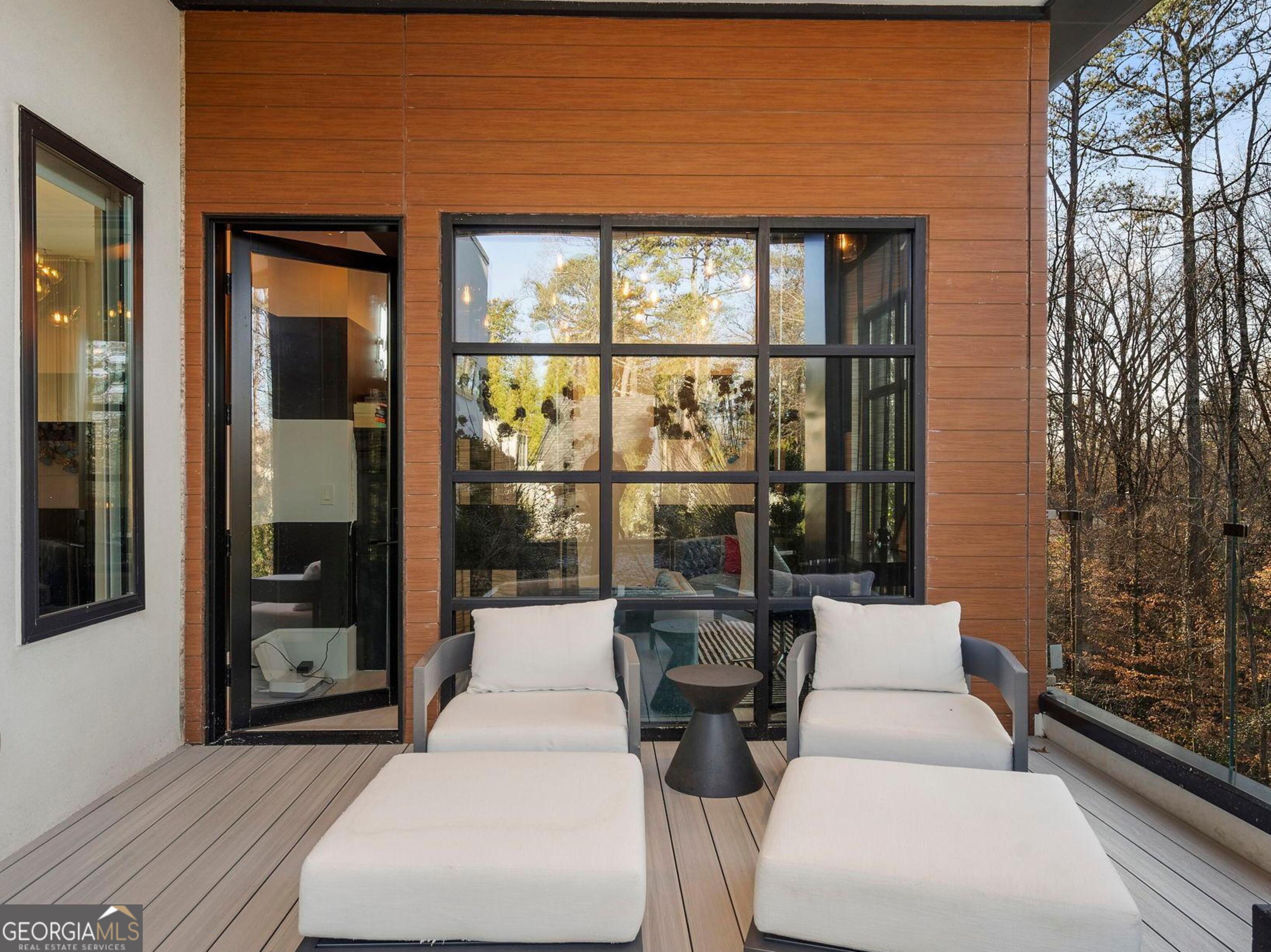 415 River Valley Road